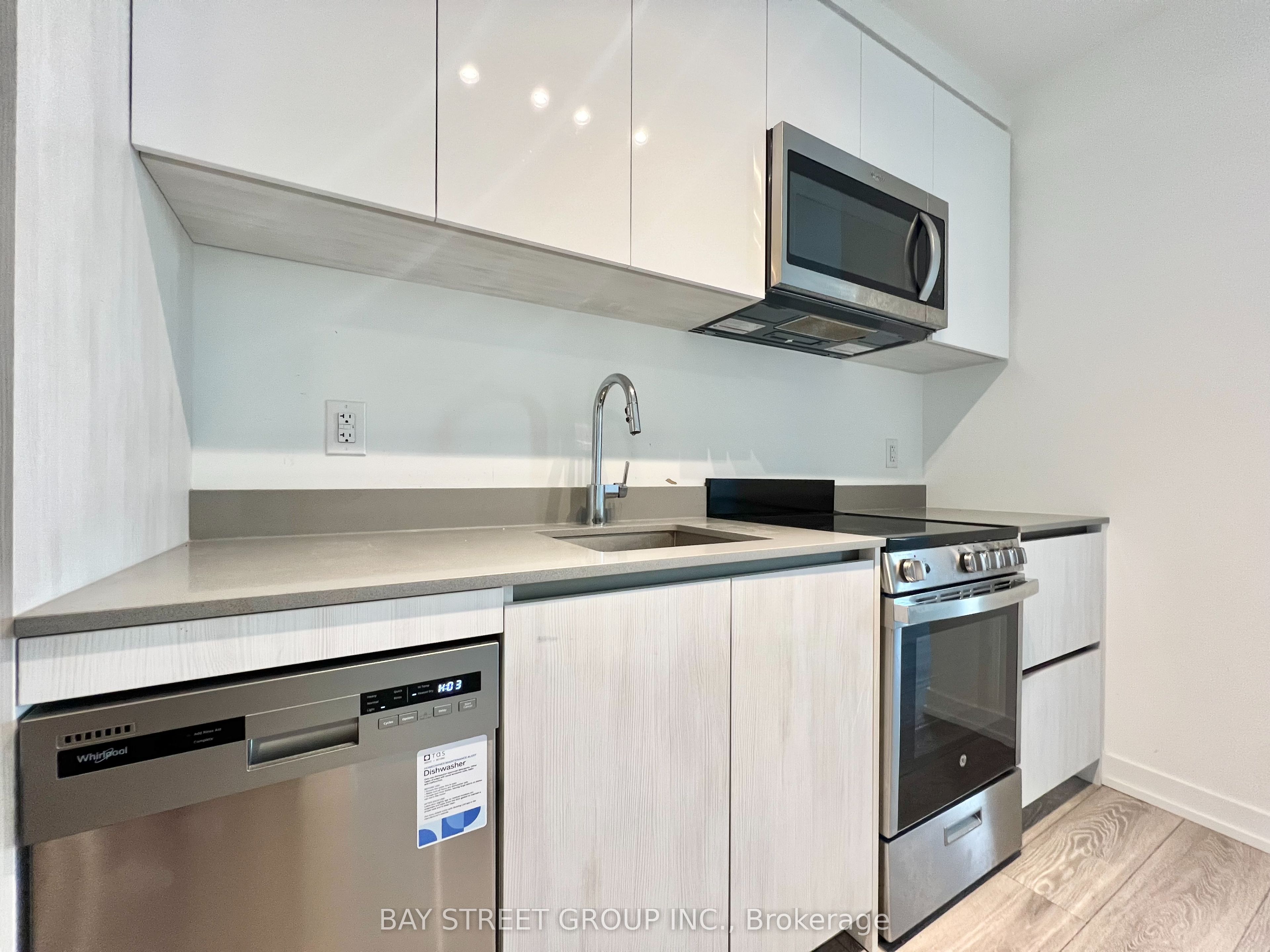 11 Maryport Avenue 209 Property Photo 9