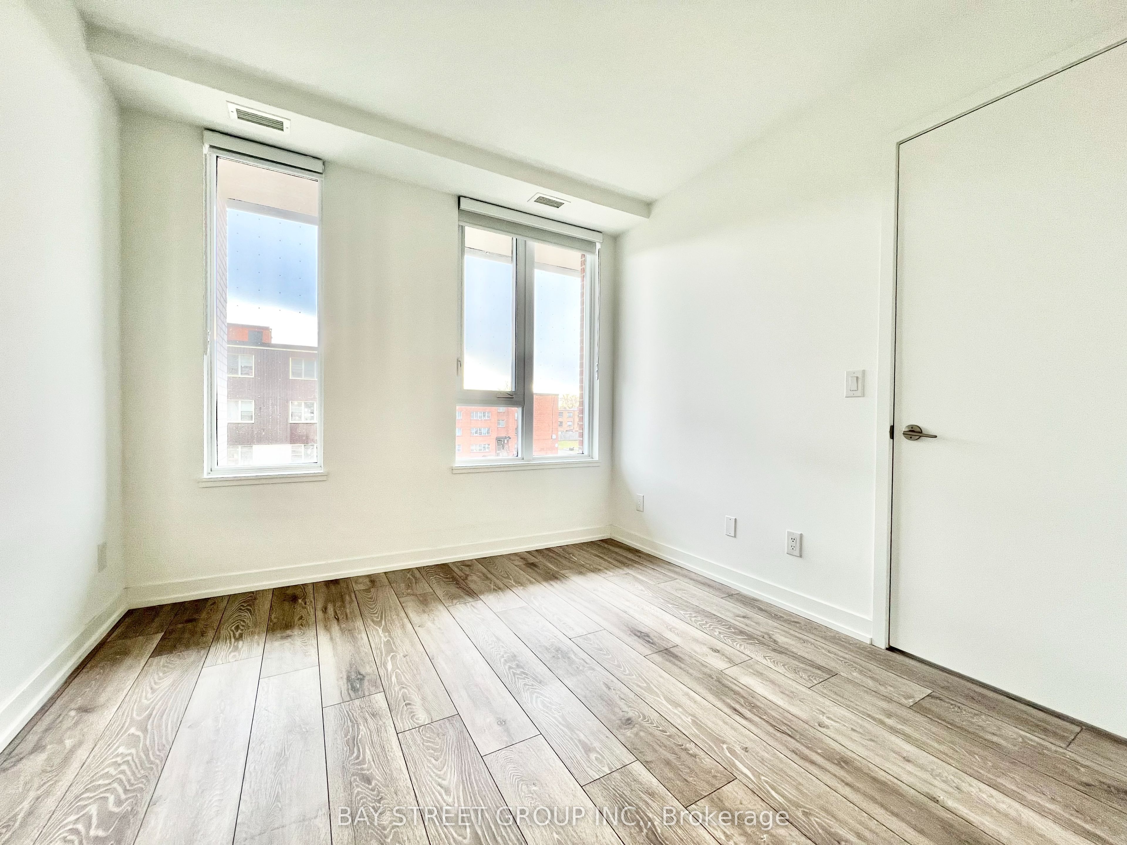 11 Maryport Avenue 209 Property Photo 13