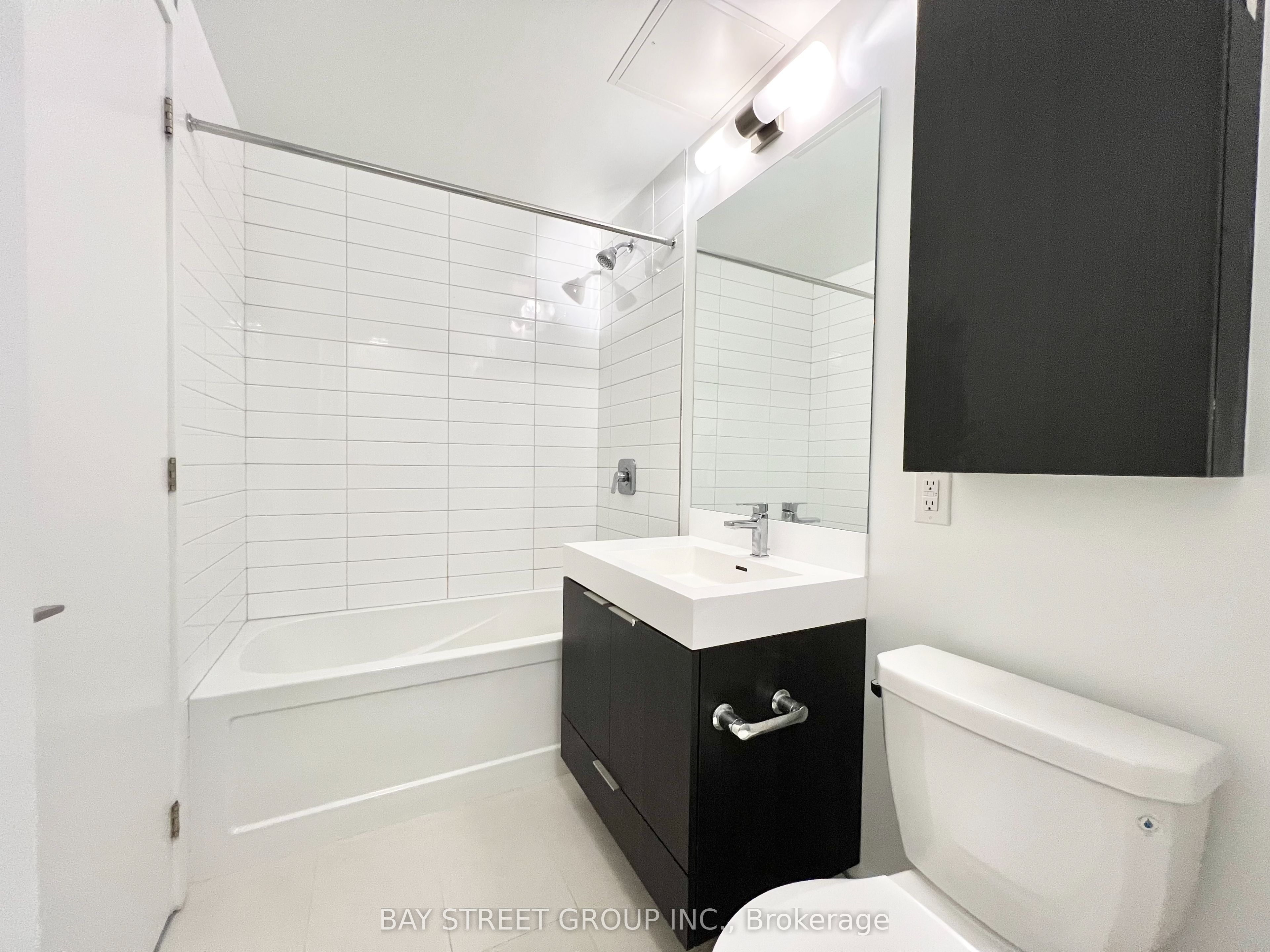 11 Maryport Avenue 209 Property Photo 17