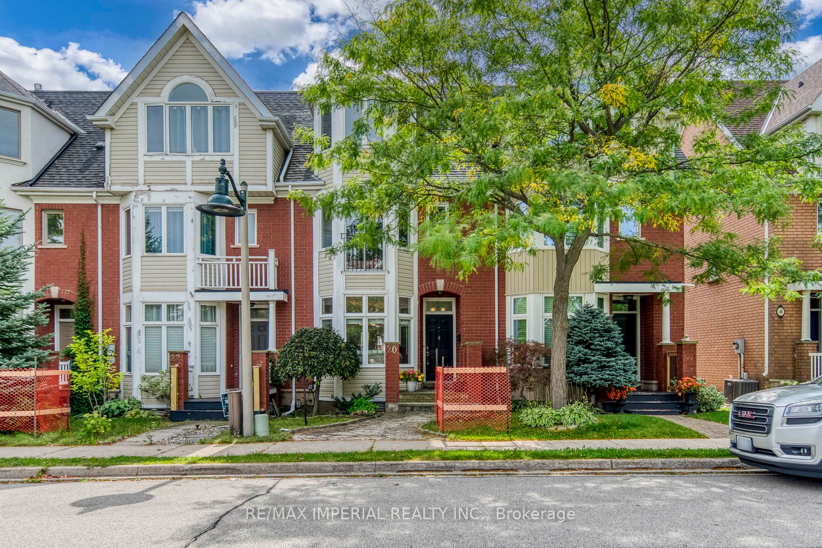 20 The Greenery Property Photo 3