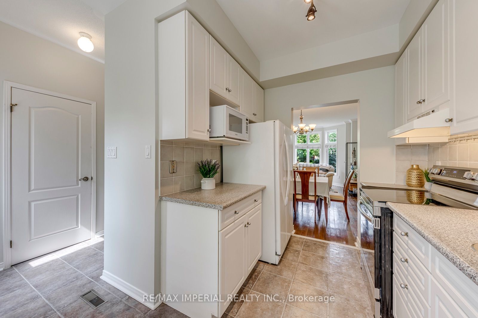 20 The Greenery Property Photo 18