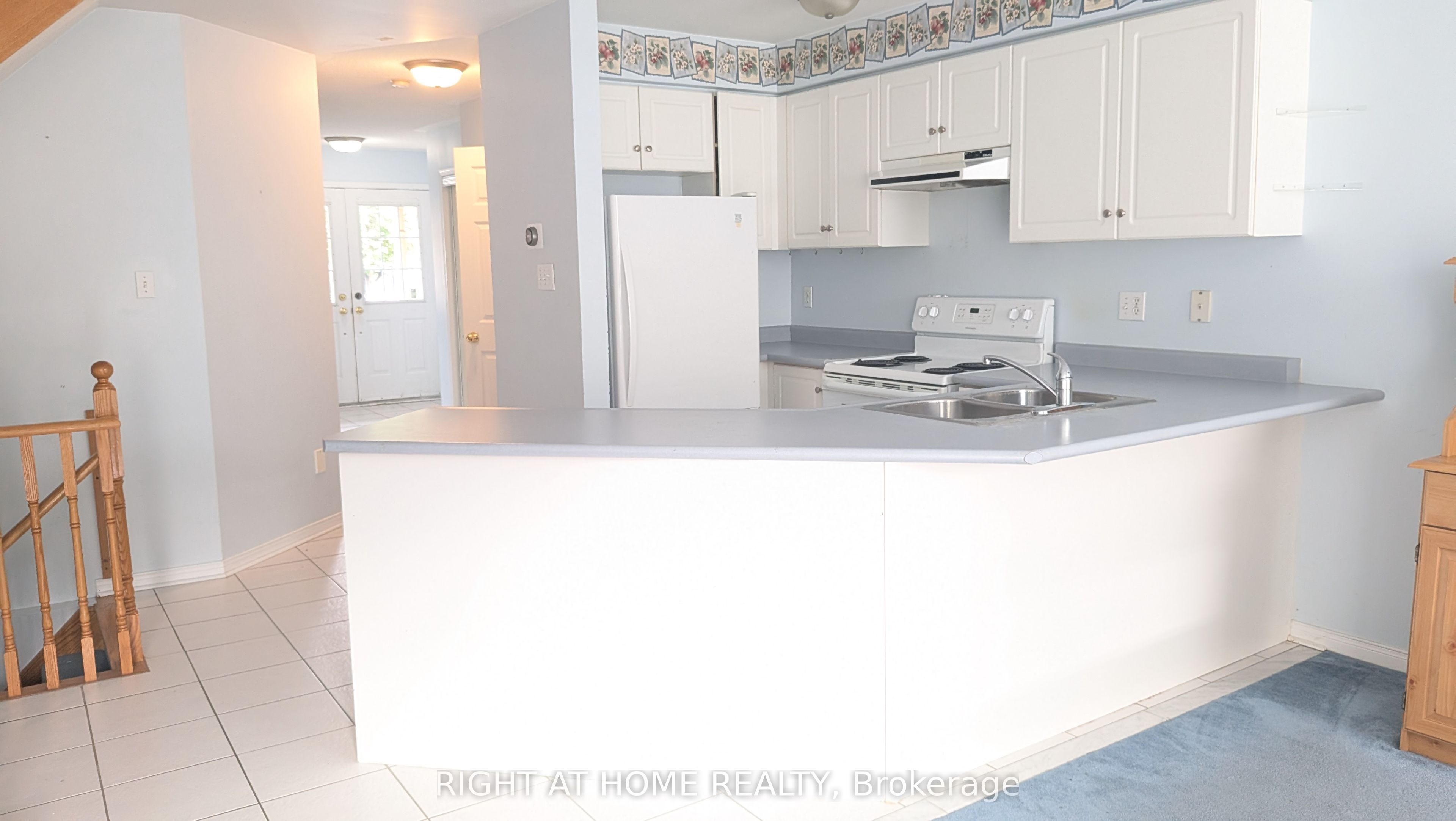 22 Harding Street Property Photo 4