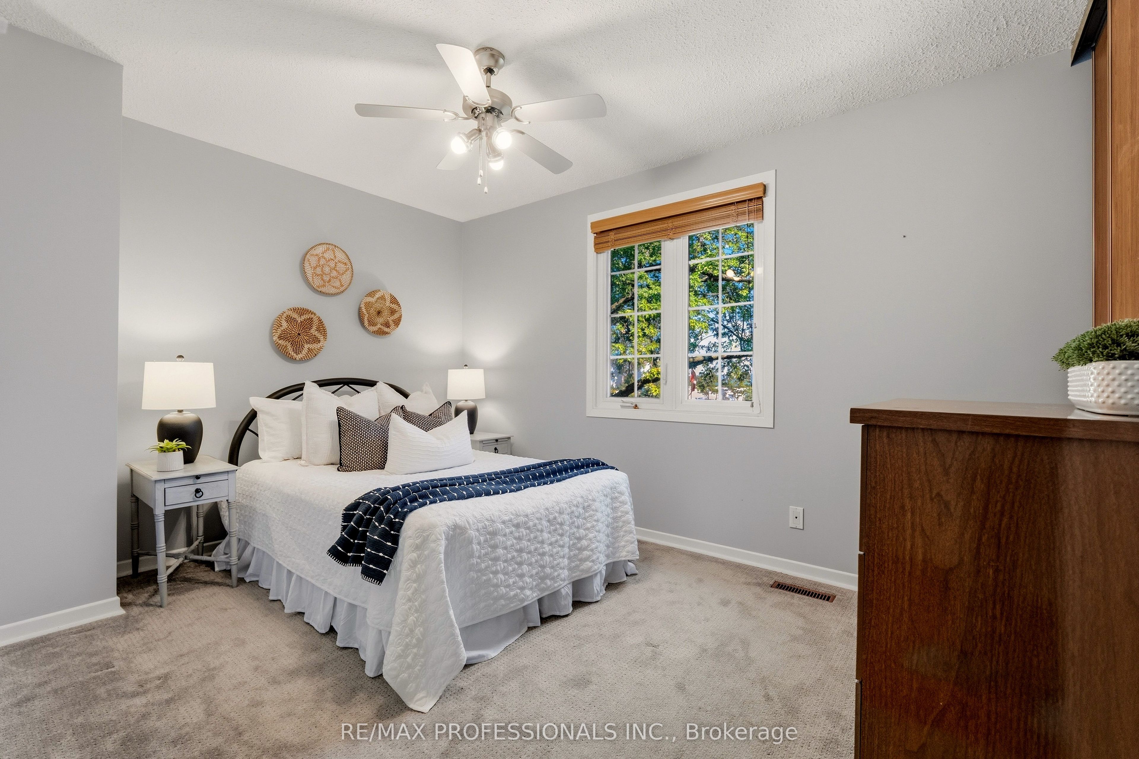 6888 Barrisdale Drive Property Photo 31