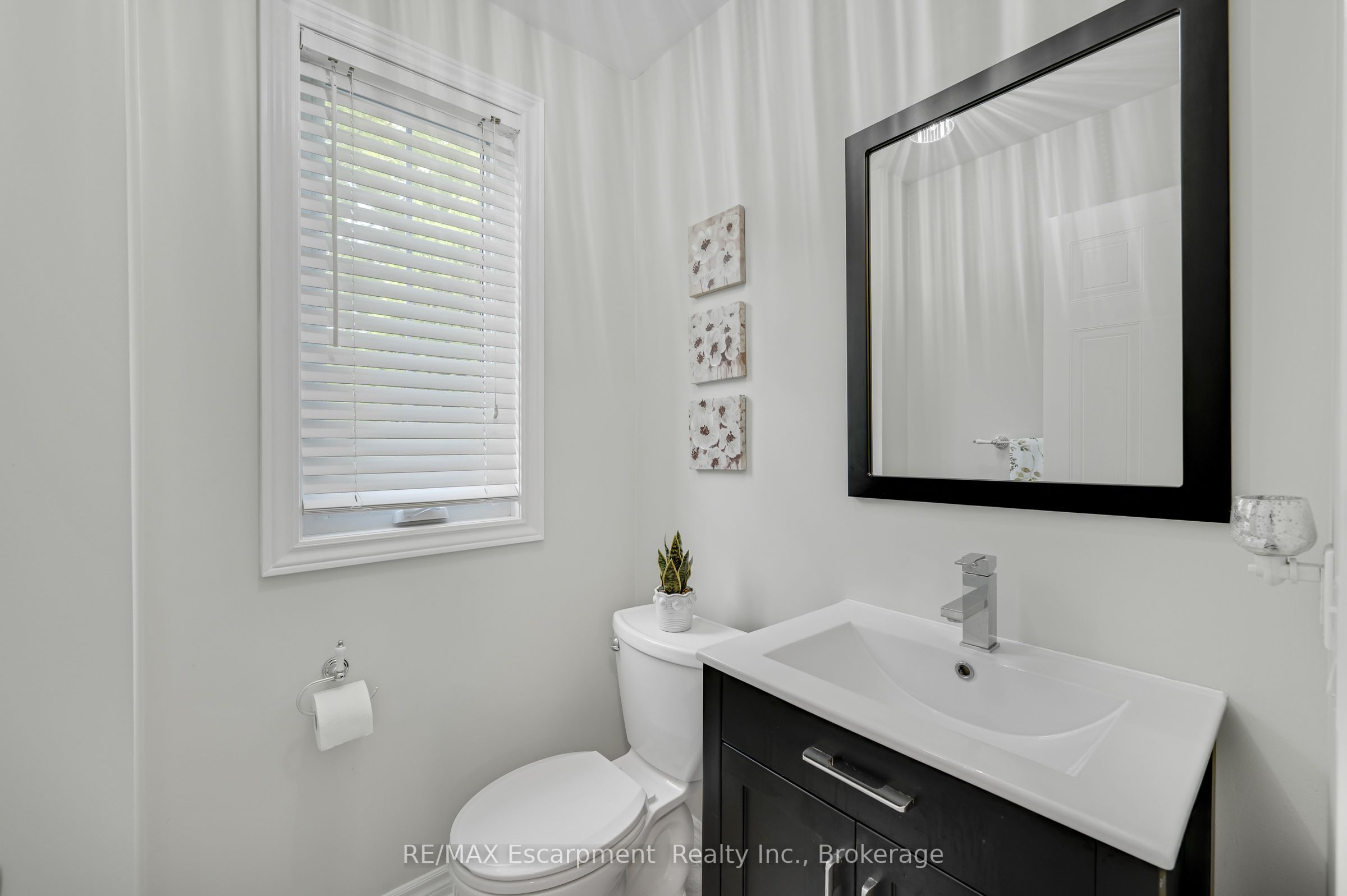 1194 Old Oak Drive Property Photo 6