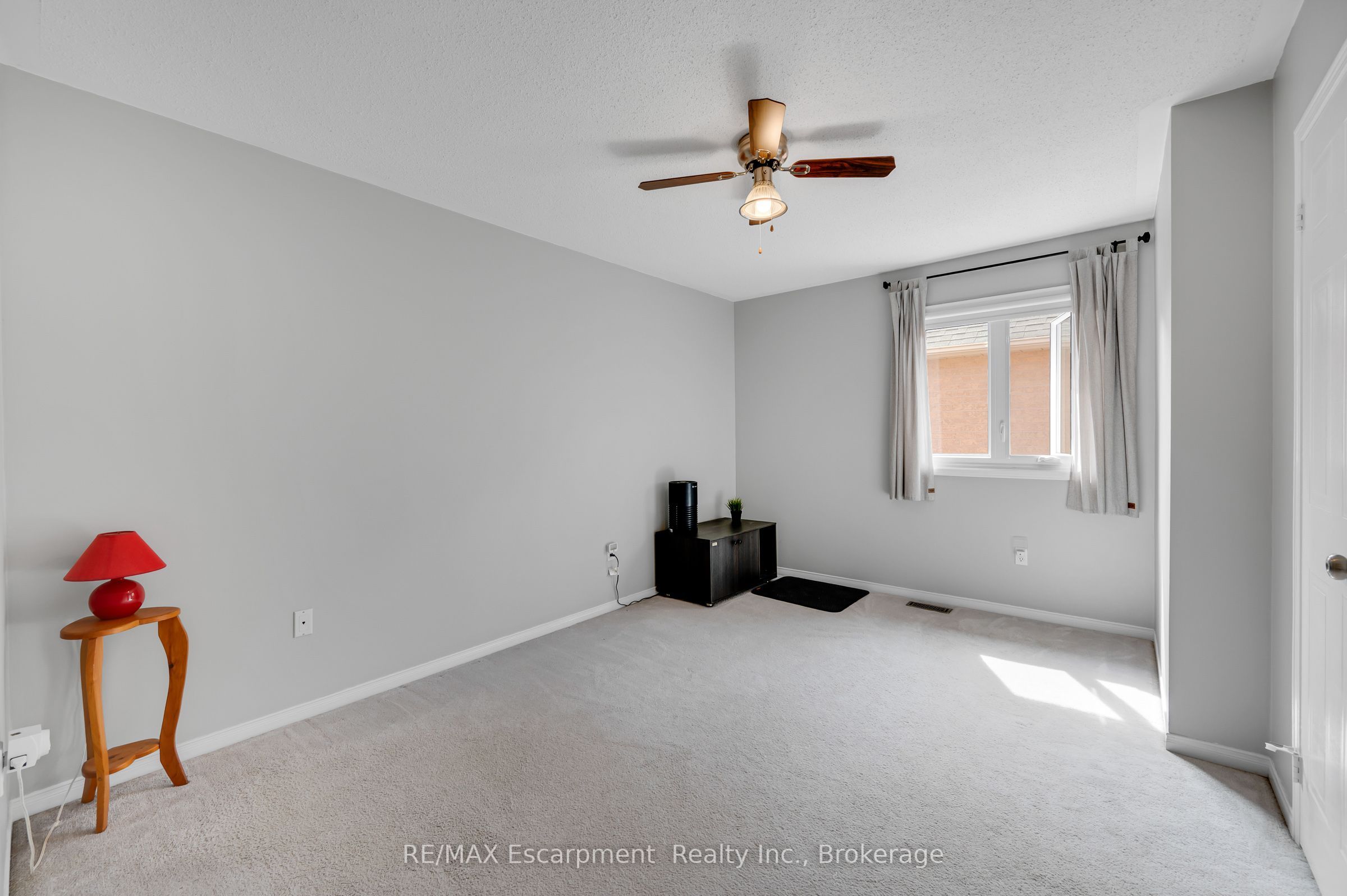 1194 Old Oak Drive Property Photo 23