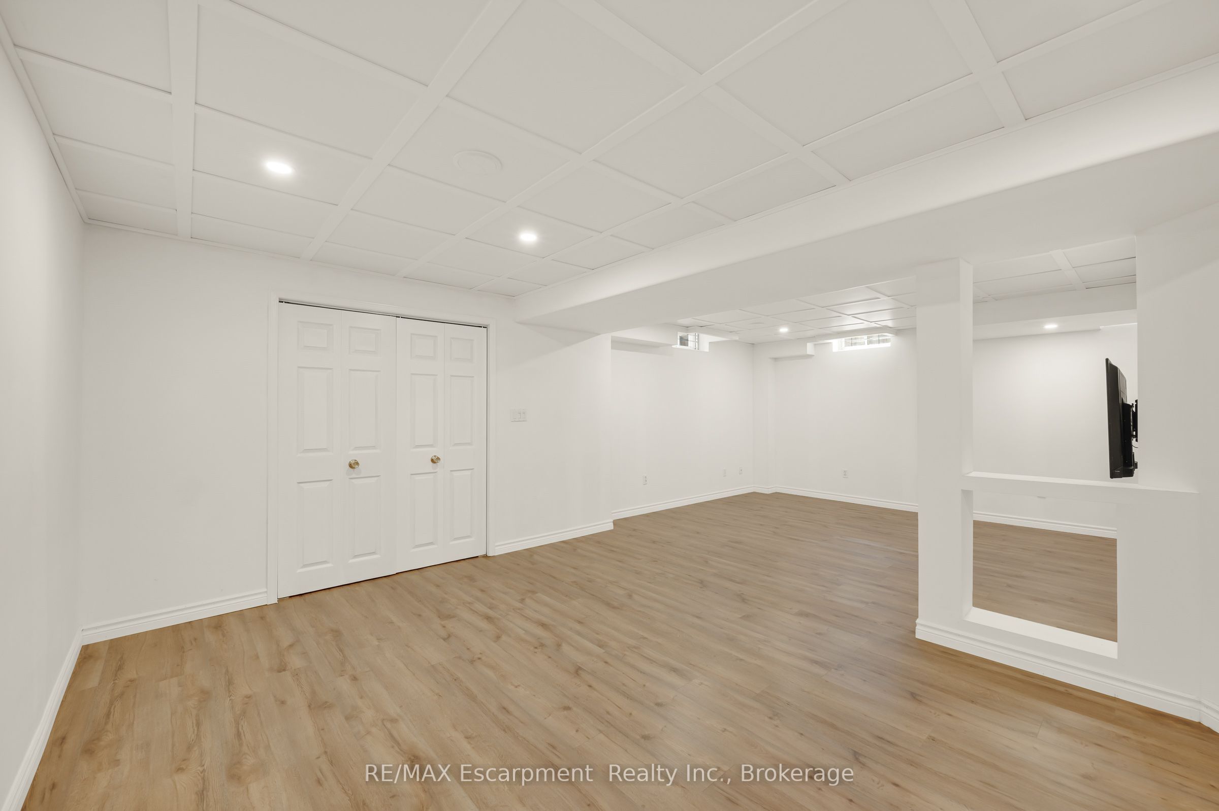 1194 Old Oak Drive Property Photo 27