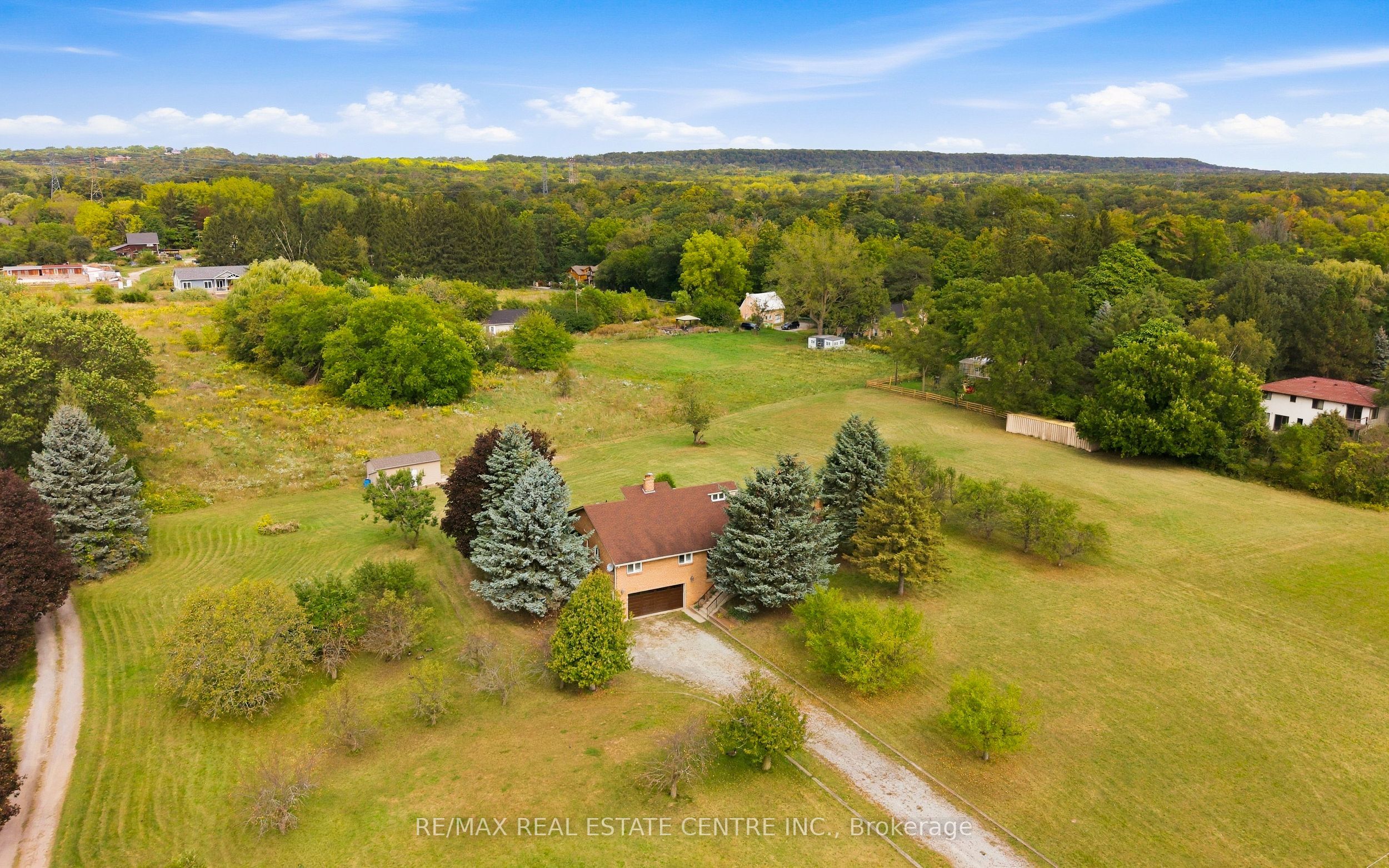335 York Road Property Photo 1