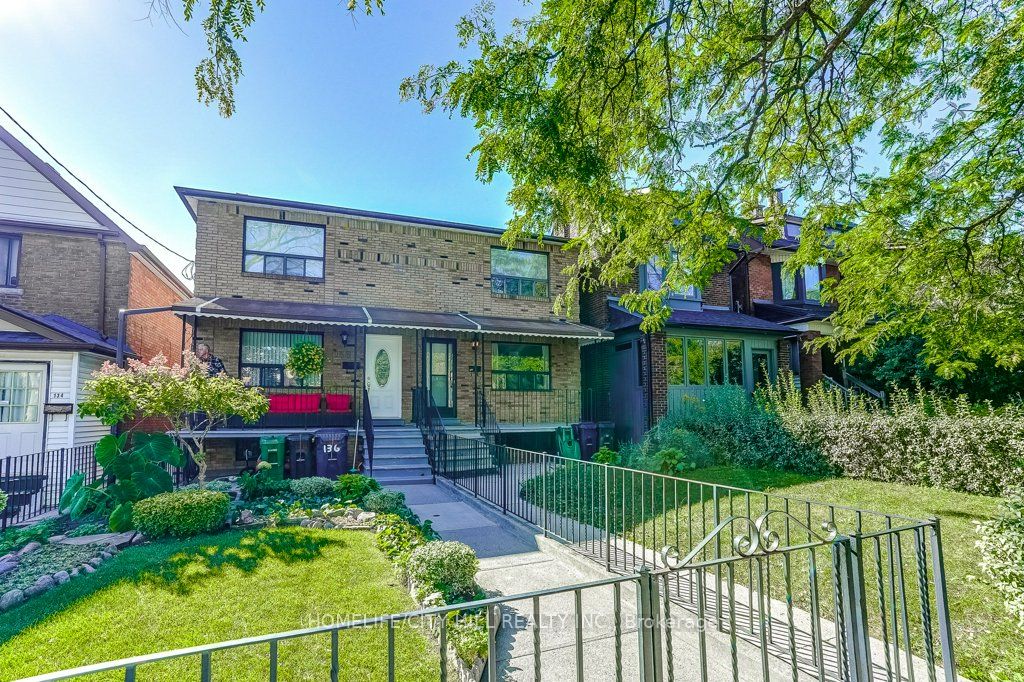 136a Caledonia Road Property Photo 1