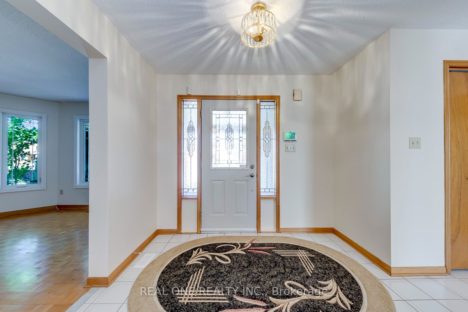1332 Greenwood Crescent Property Photo 6