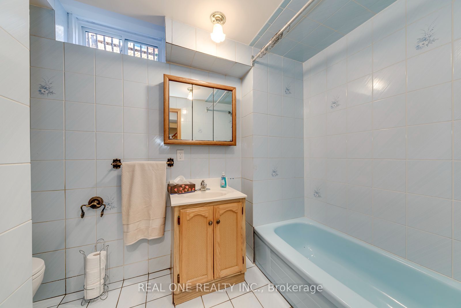 1332 Greenwood Crescent Property Photo 42