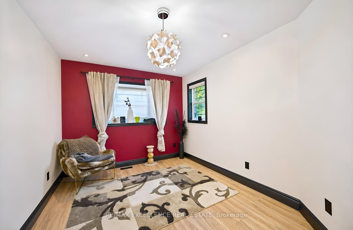 20 Manett Crescent Property Photo 26