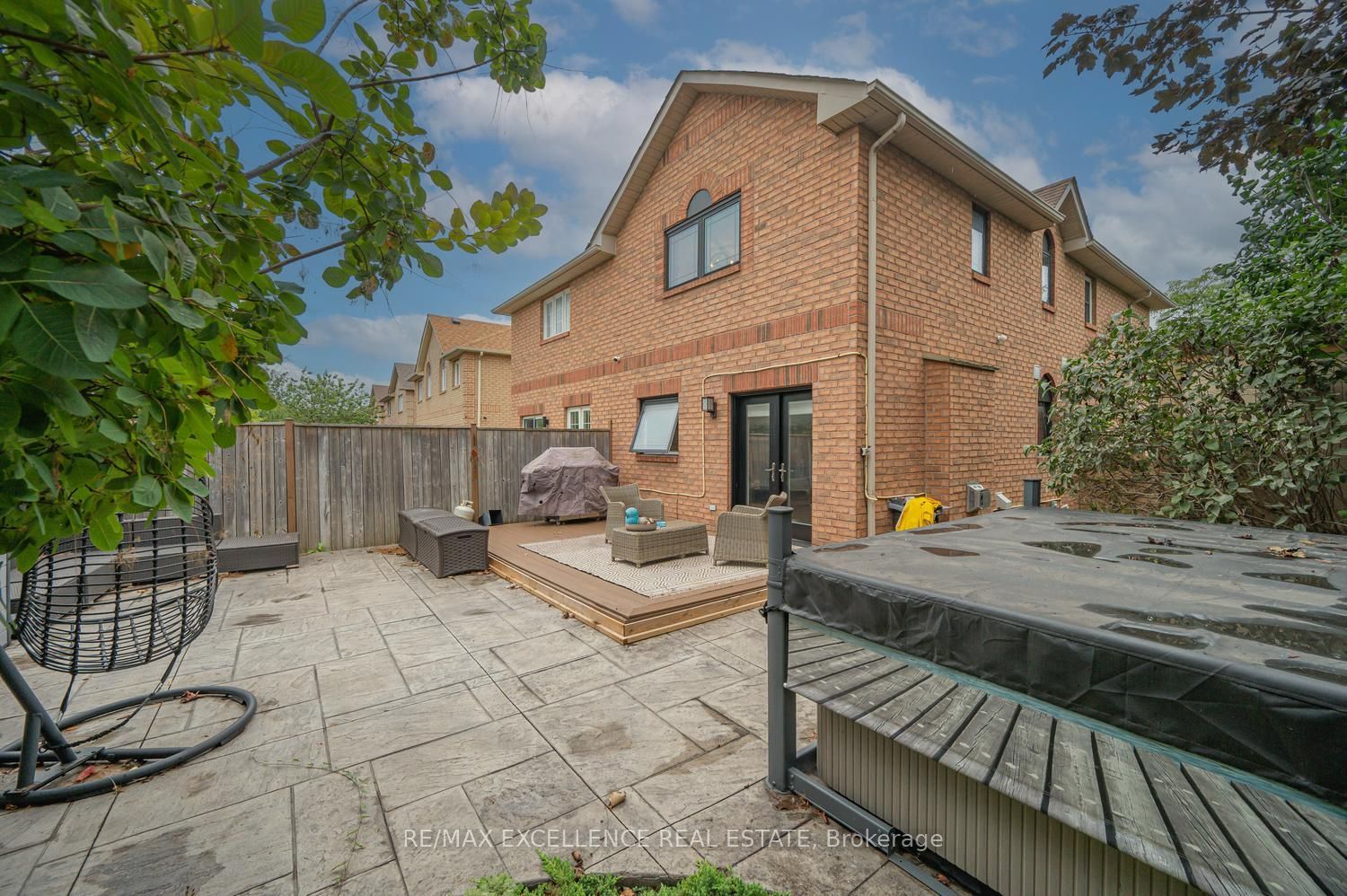 20 Manett Crescent Property Photo 45