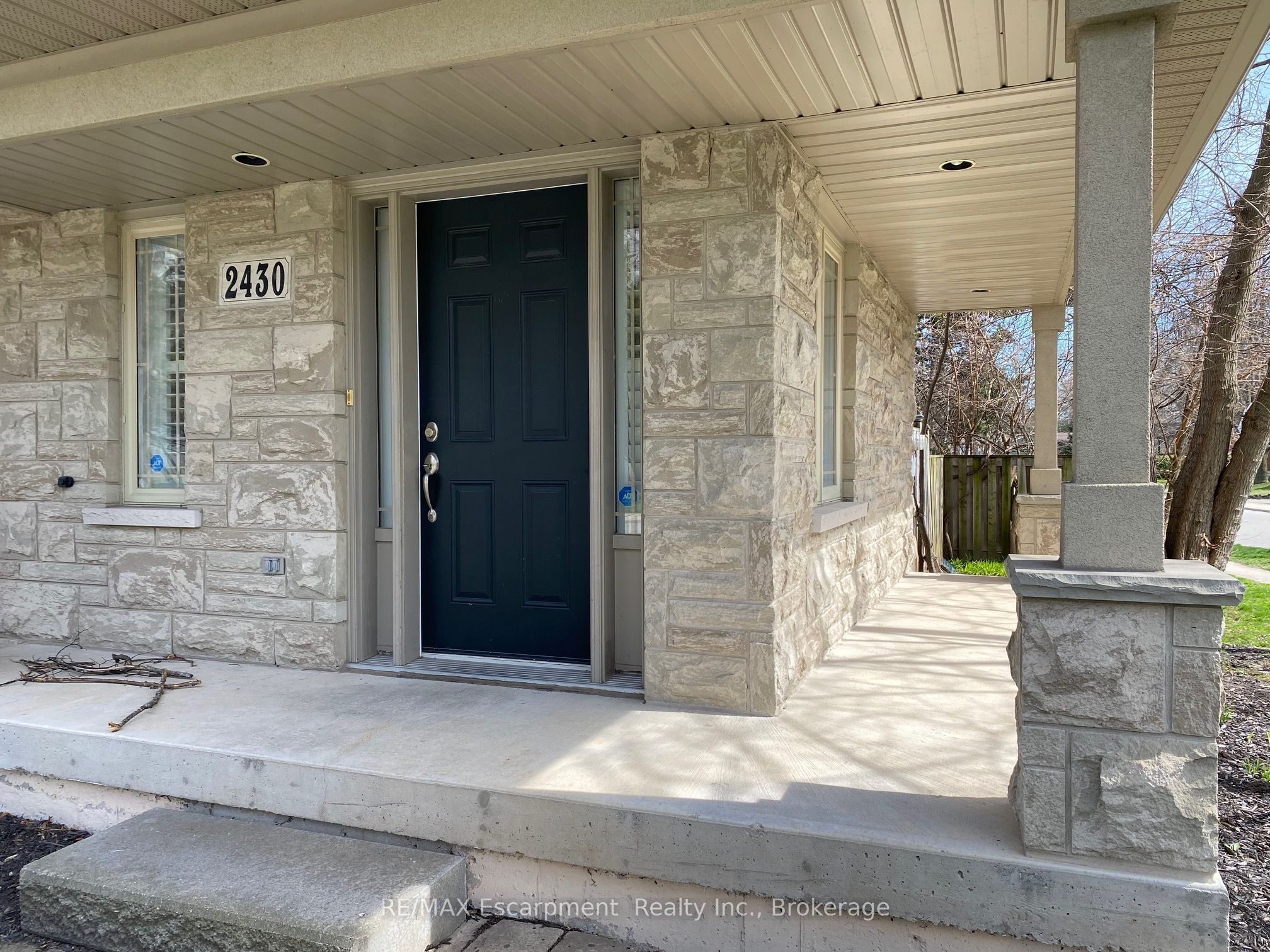 2430 Second Street Property Photo 4
