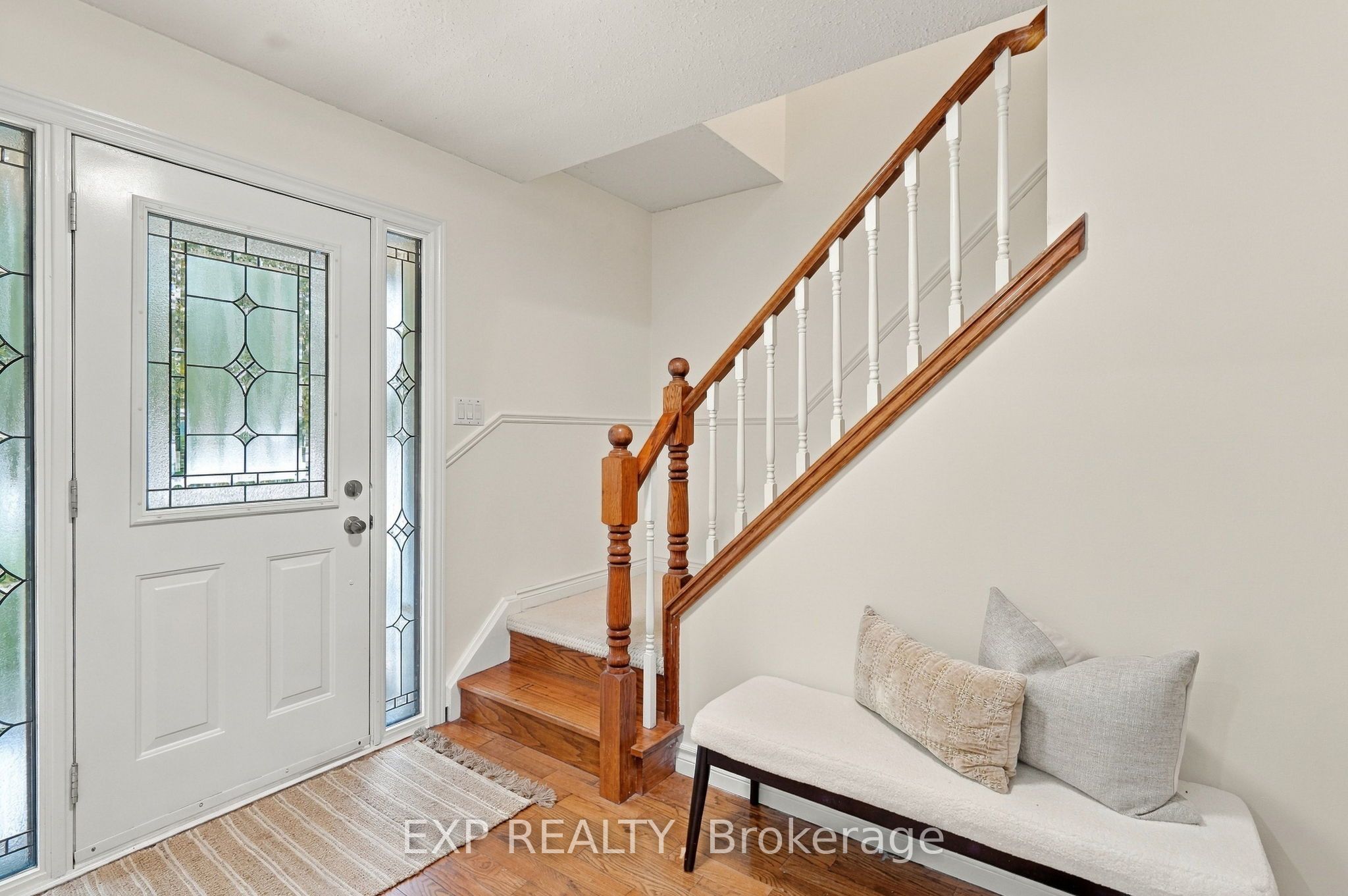 491 Tipperton Crescent Property Photo 3