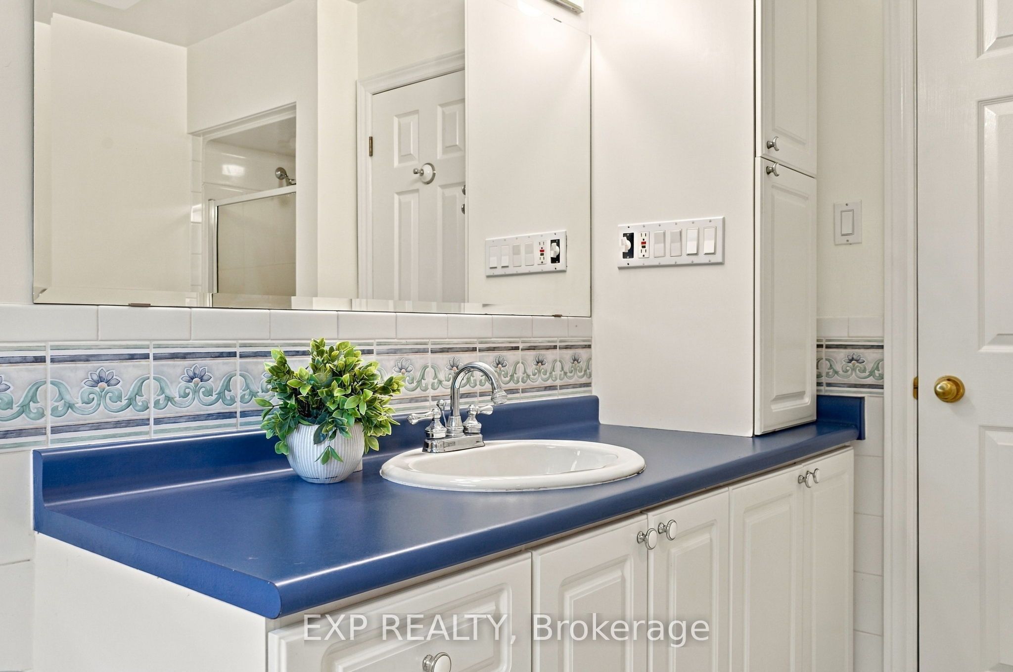 491 Tipperton Crescent Property Photo 34