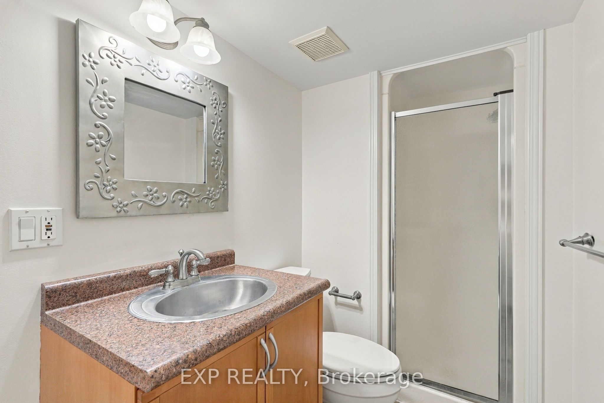 491 Tipperton Crescent Property Photo 40