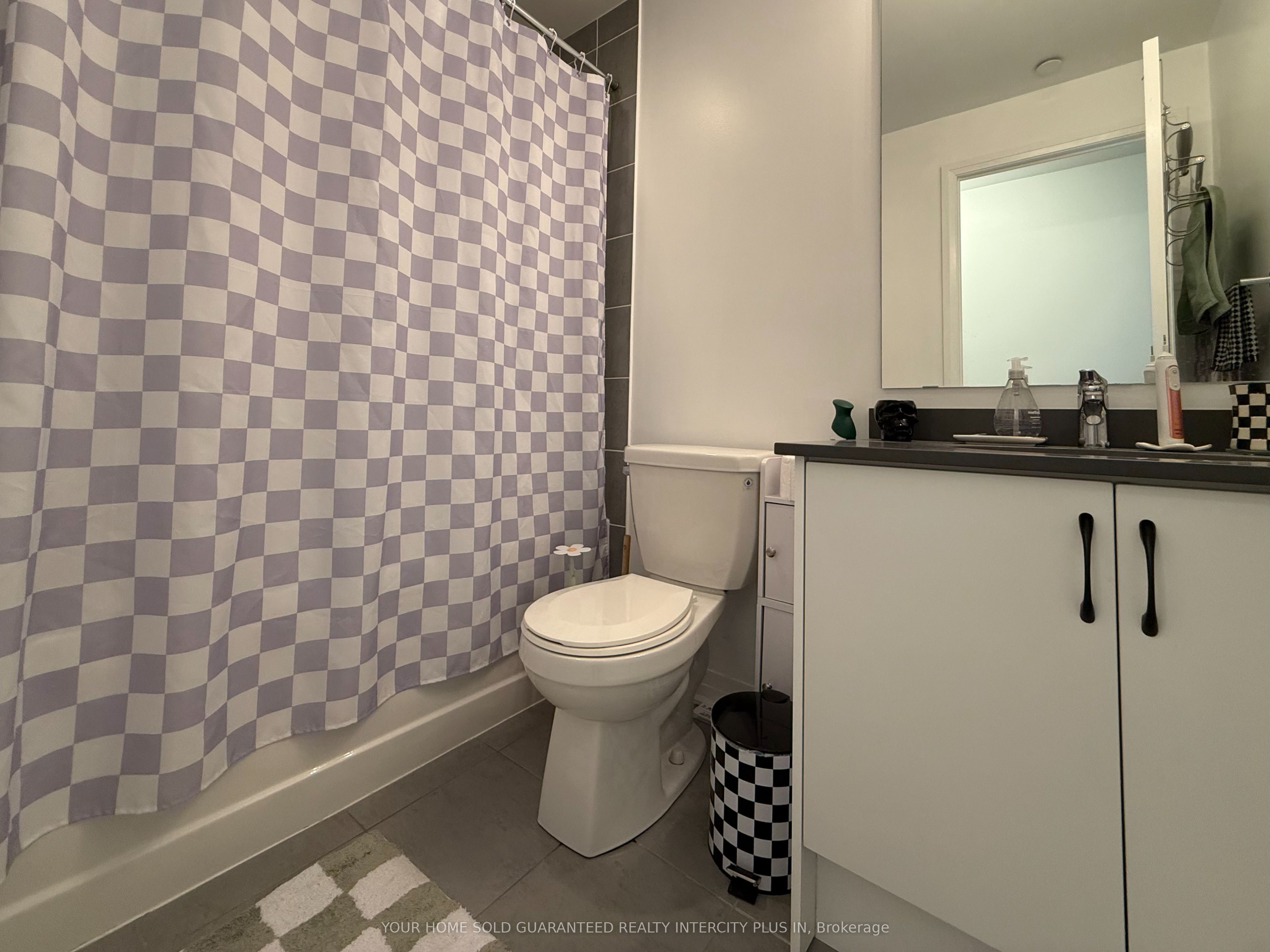 650 Atwater Avenue 21 Property Photo 32