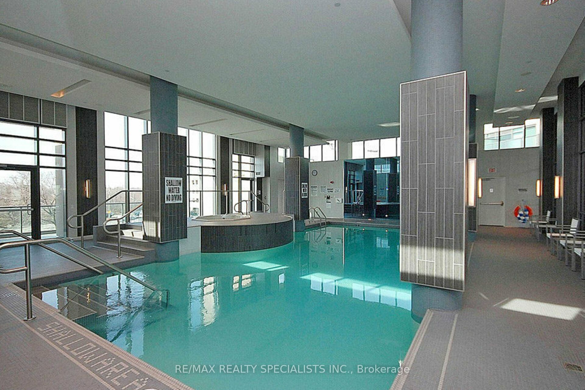 235 Sherway Gardens Road 1609 Property Photo 34