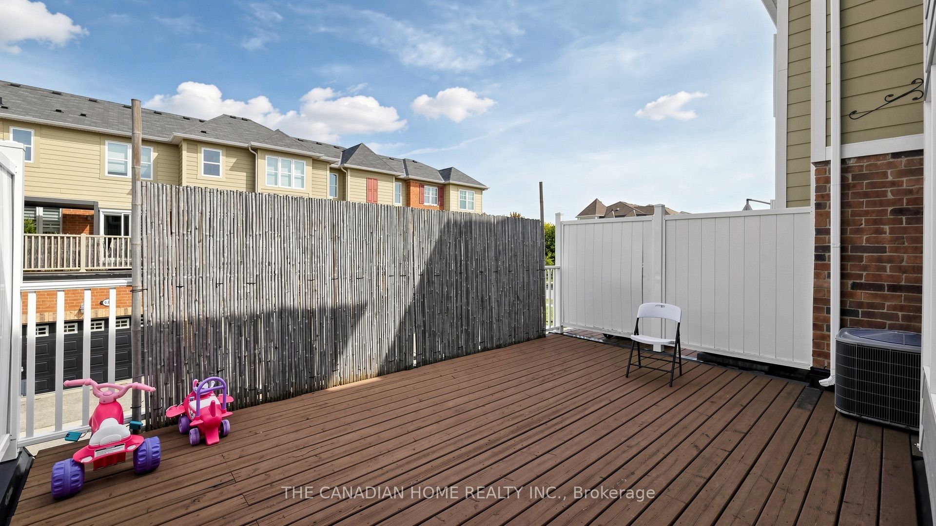 657 Cargill Path Property Photo 34
