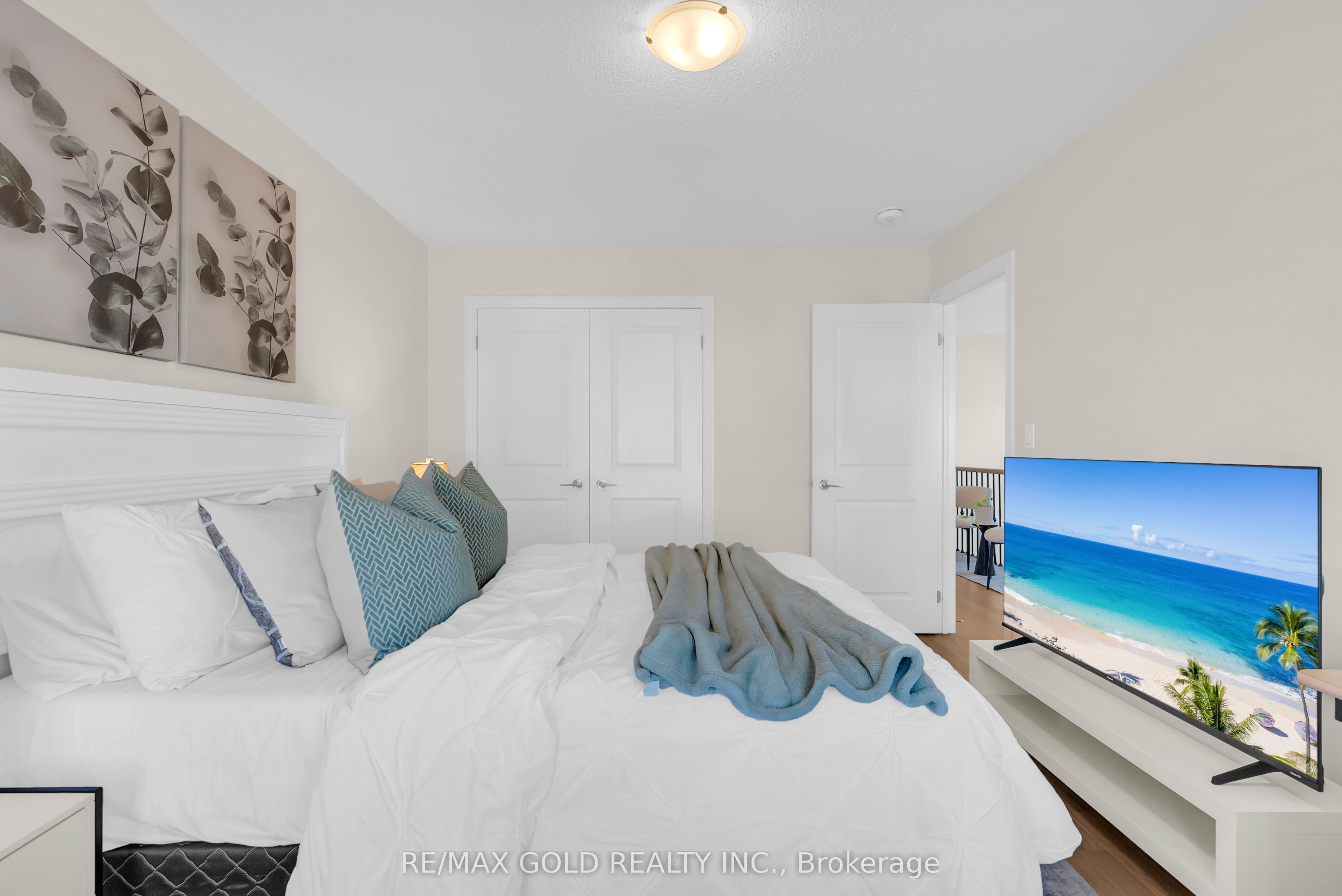 472 Celandine Terrace Property Photo 33