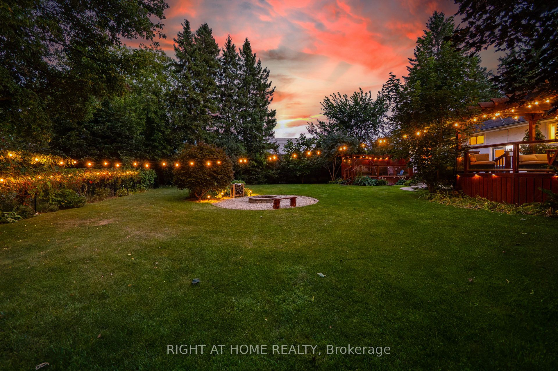 11749 Tenth Line Property Photo 40