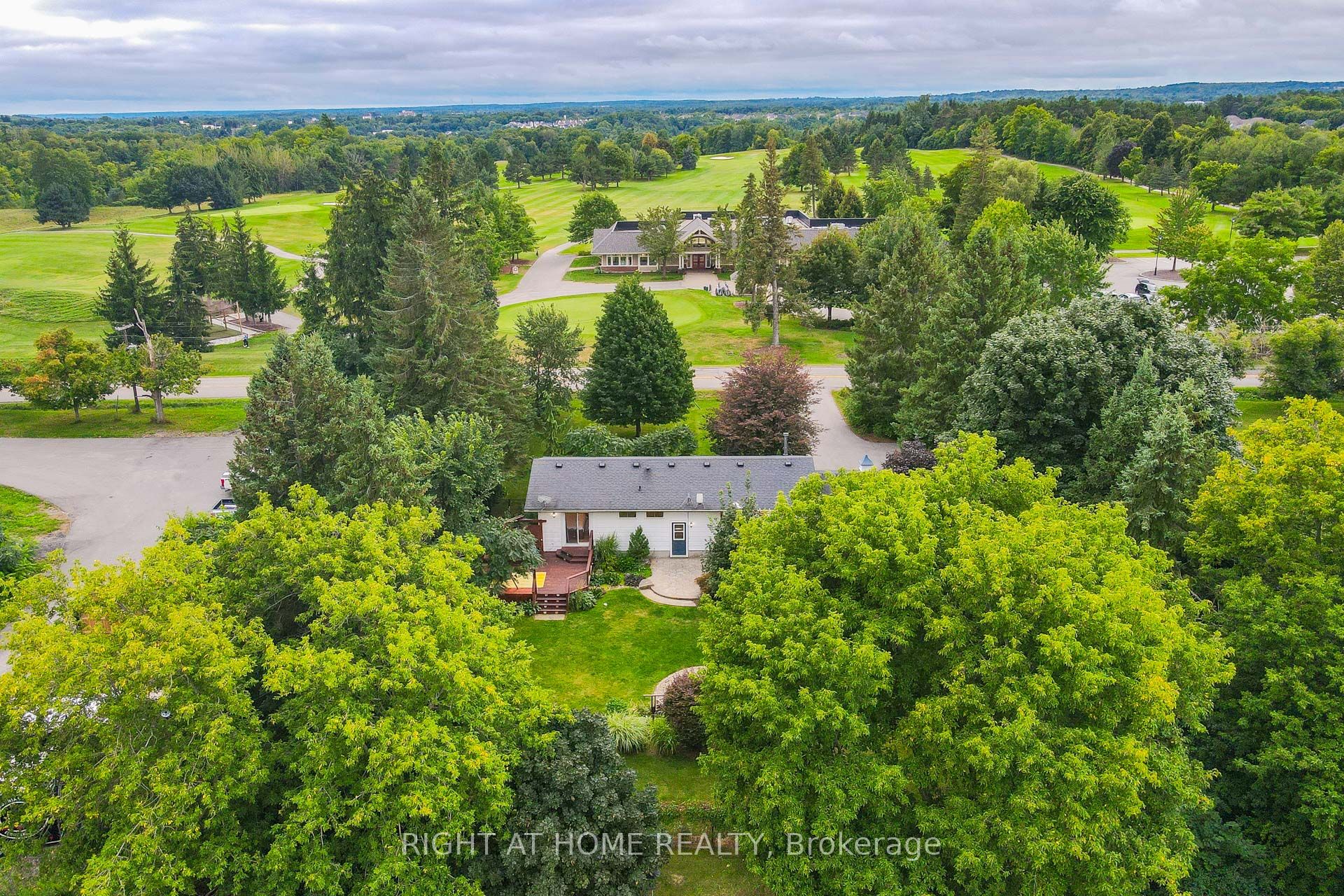 11749 Tenth Line Property Photo 47