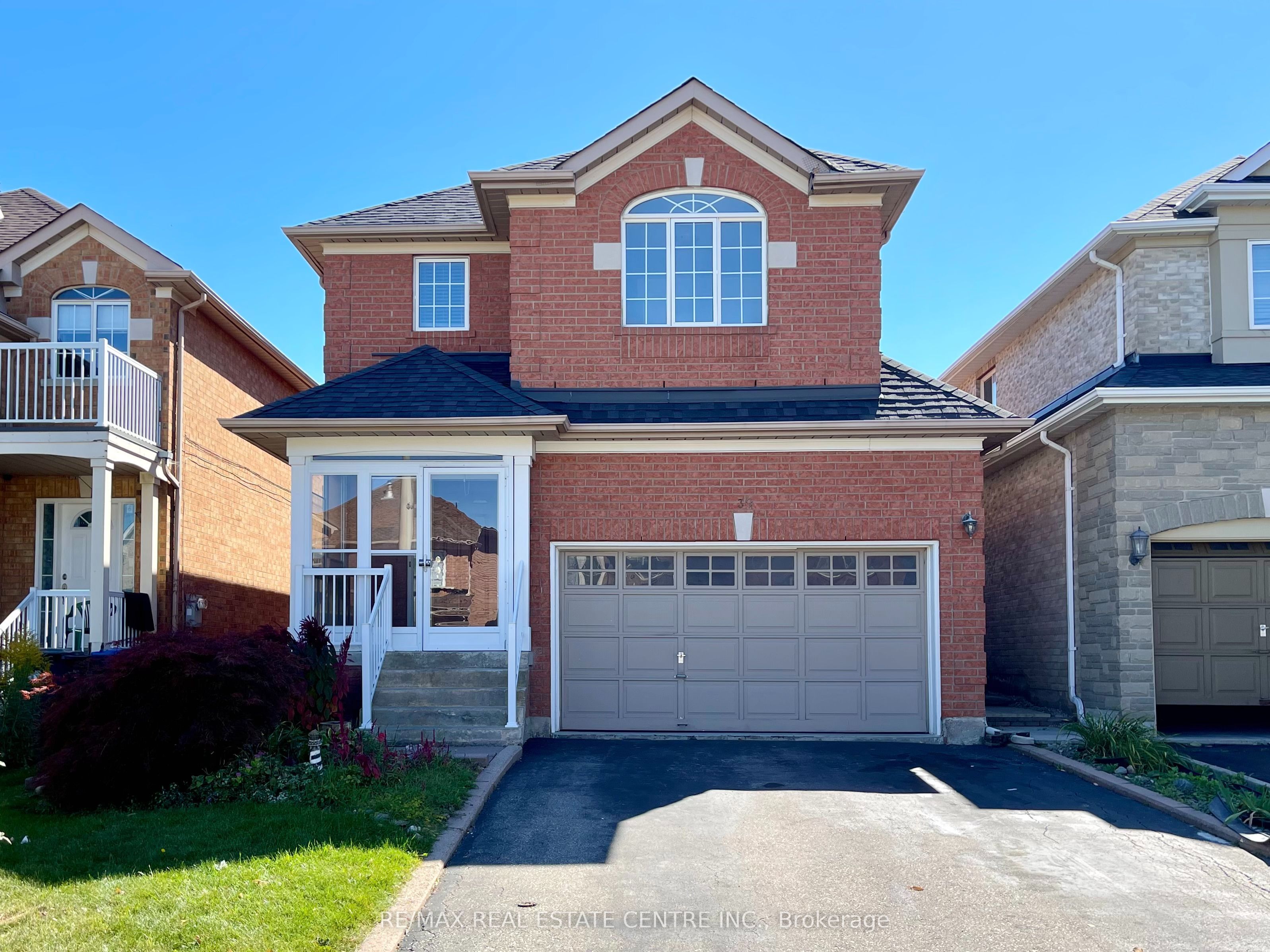 30 Culture Crescent Property Photo 1