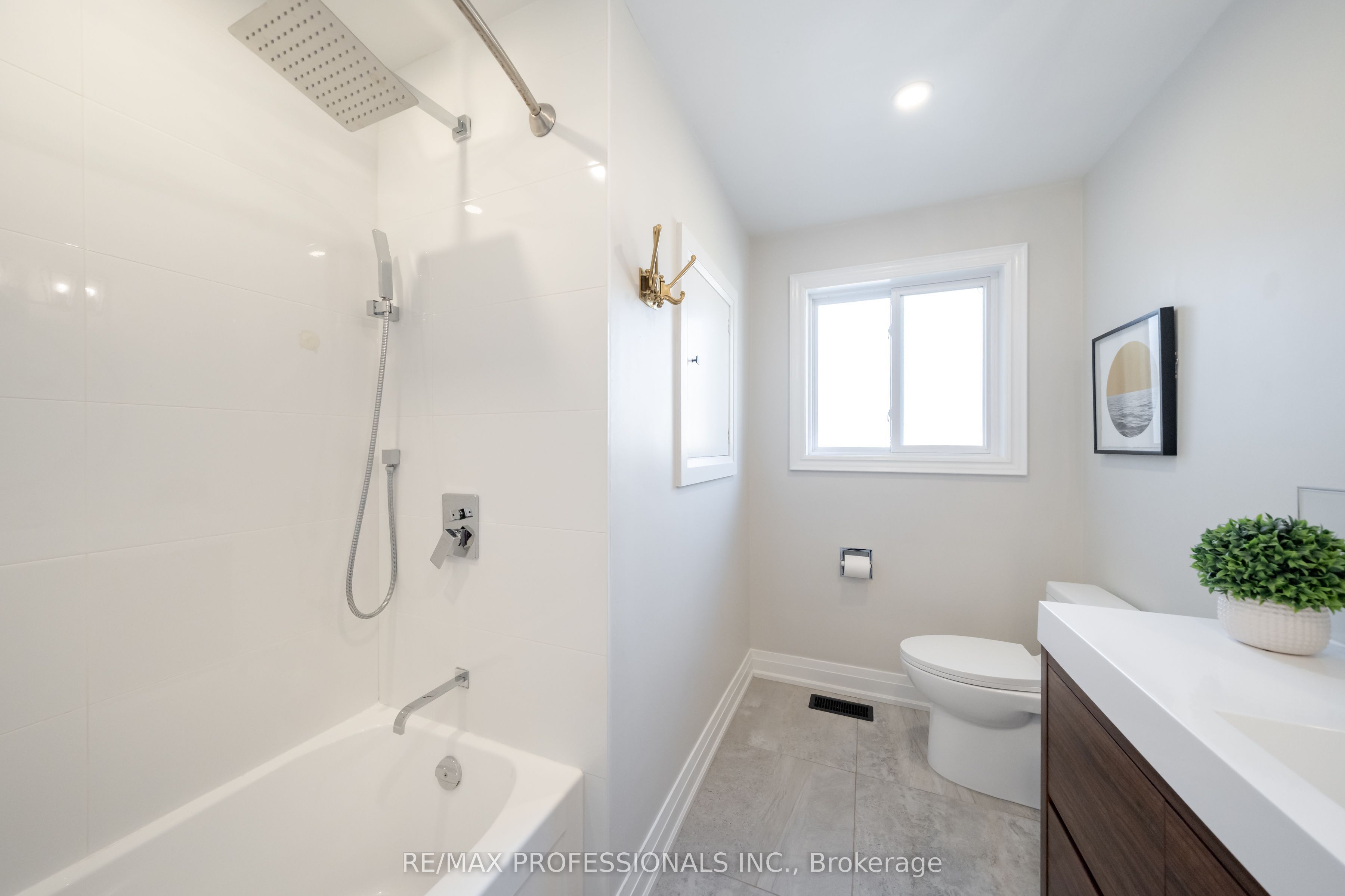 103 West Deane Park Drive Property Photo 25