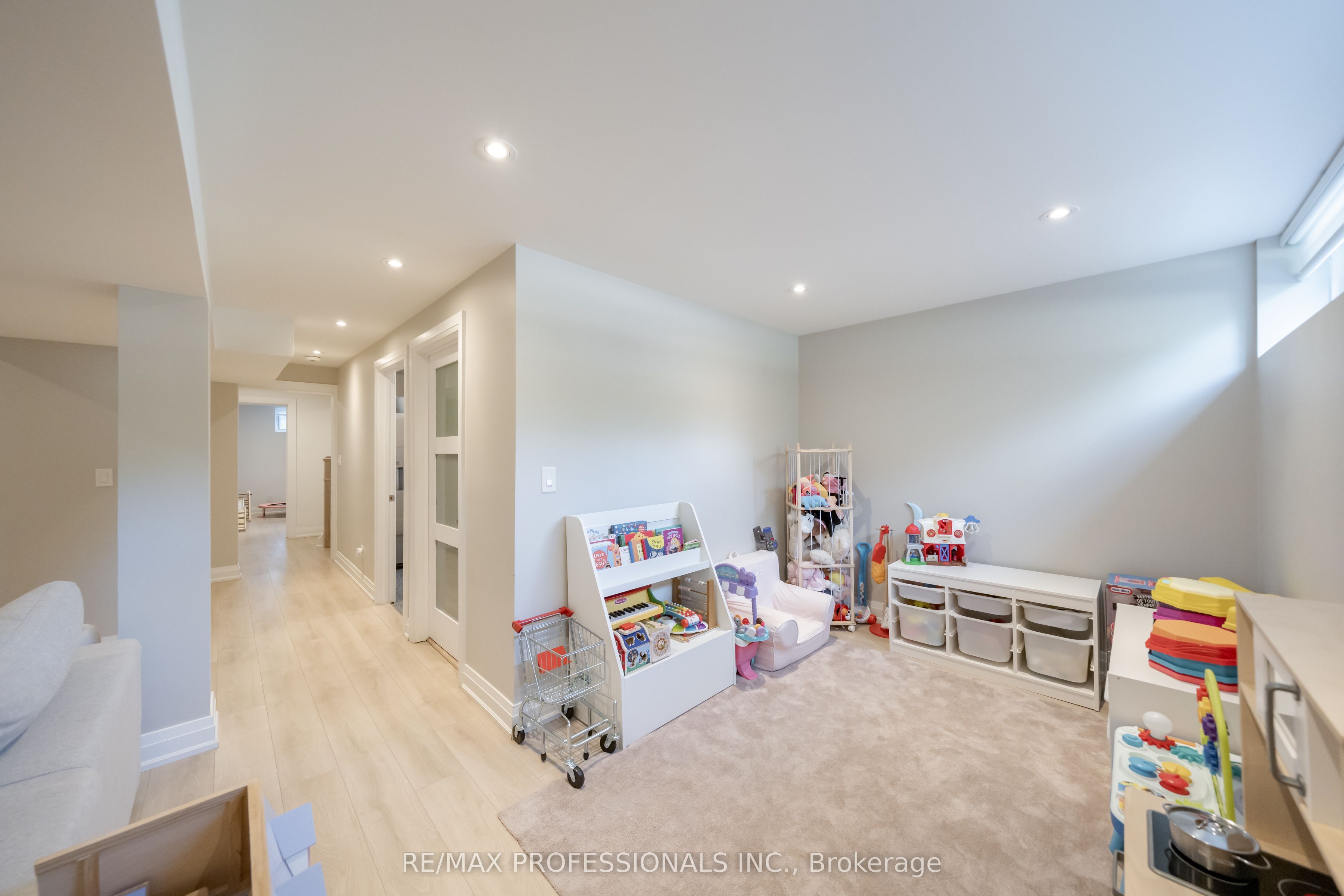 103 West Deane Park Drive Property Photo 30
