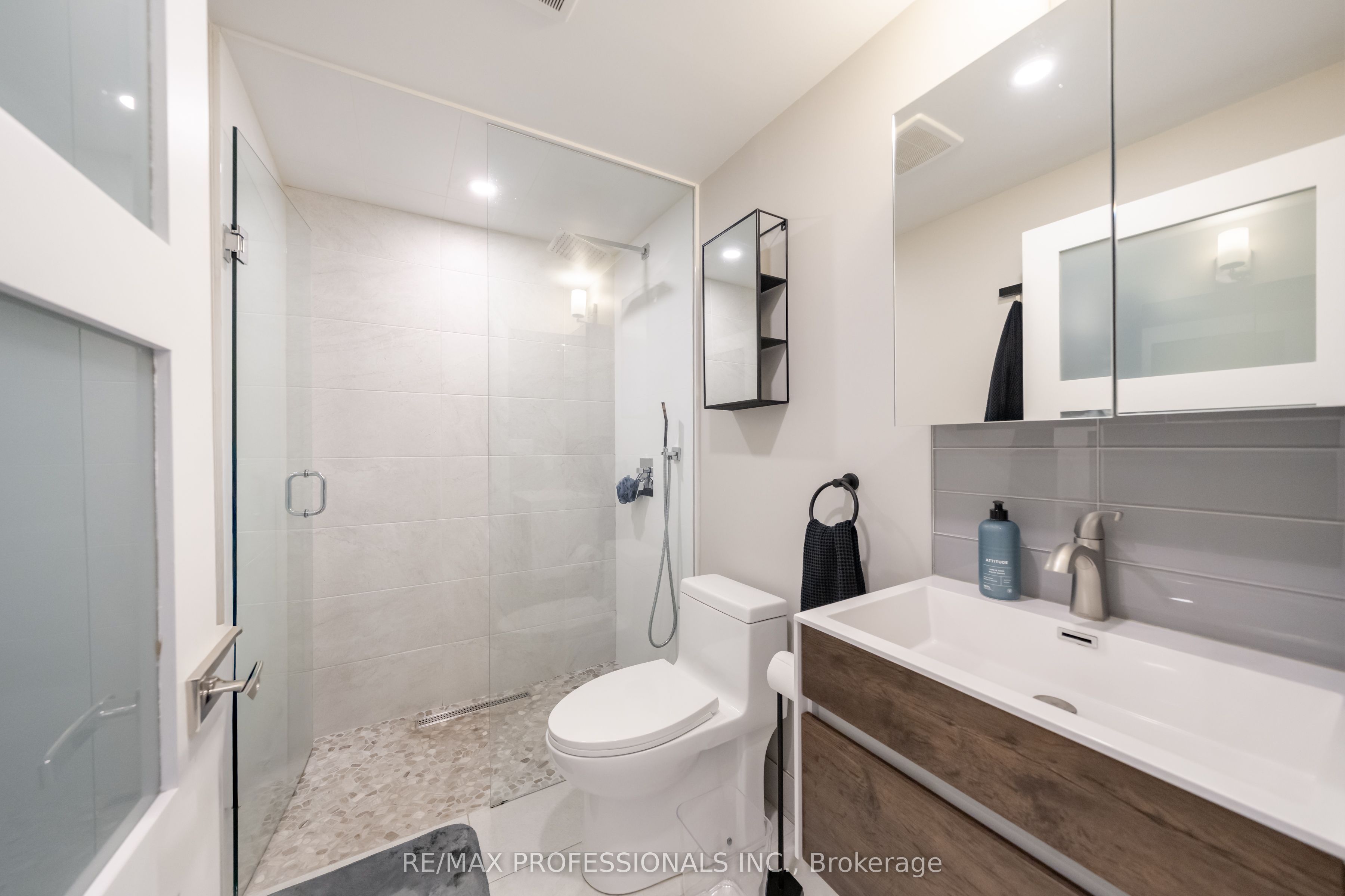 103 West Deane Park Drive Property Photo 35