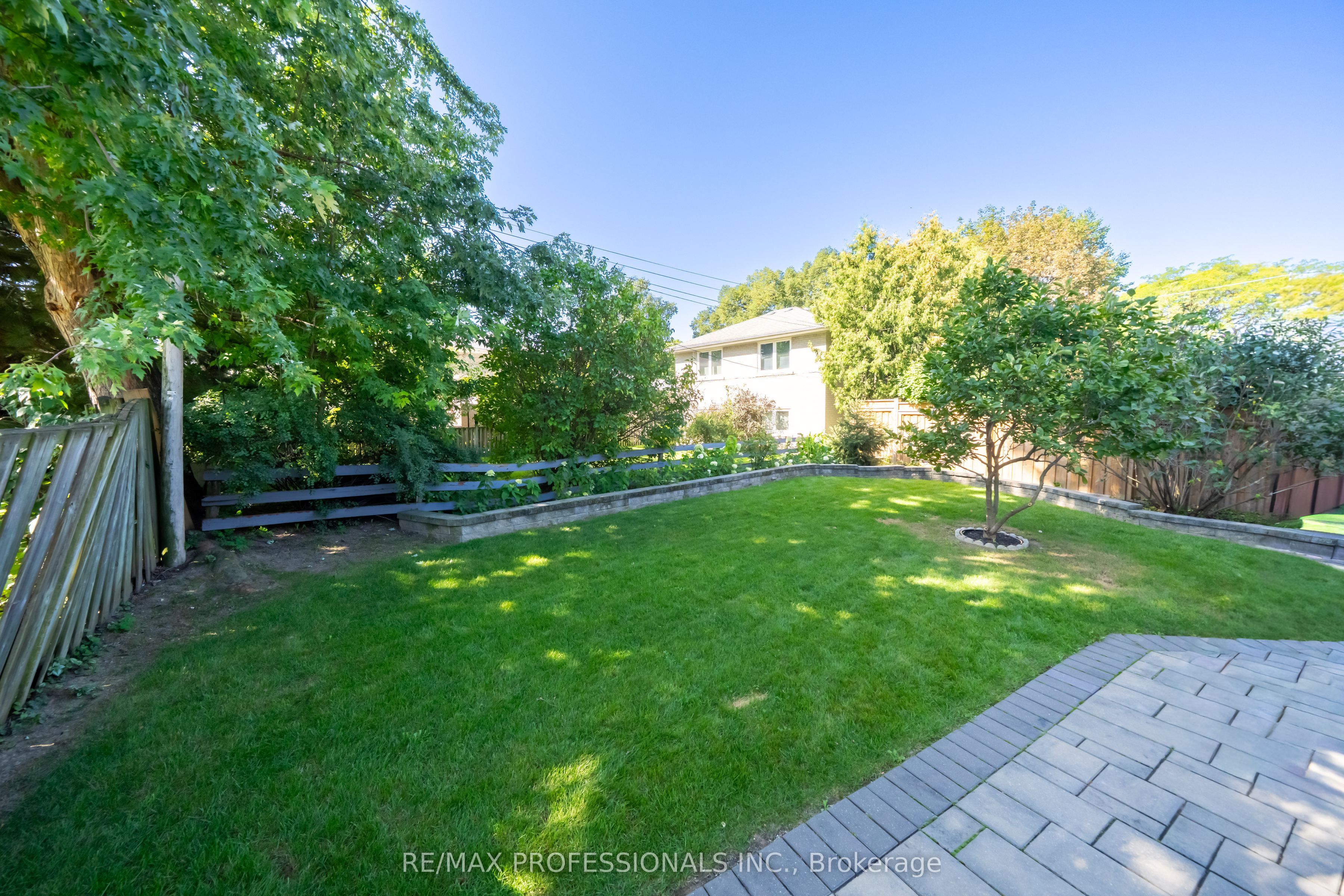 103 West Deane Park Drive Property Photo 42