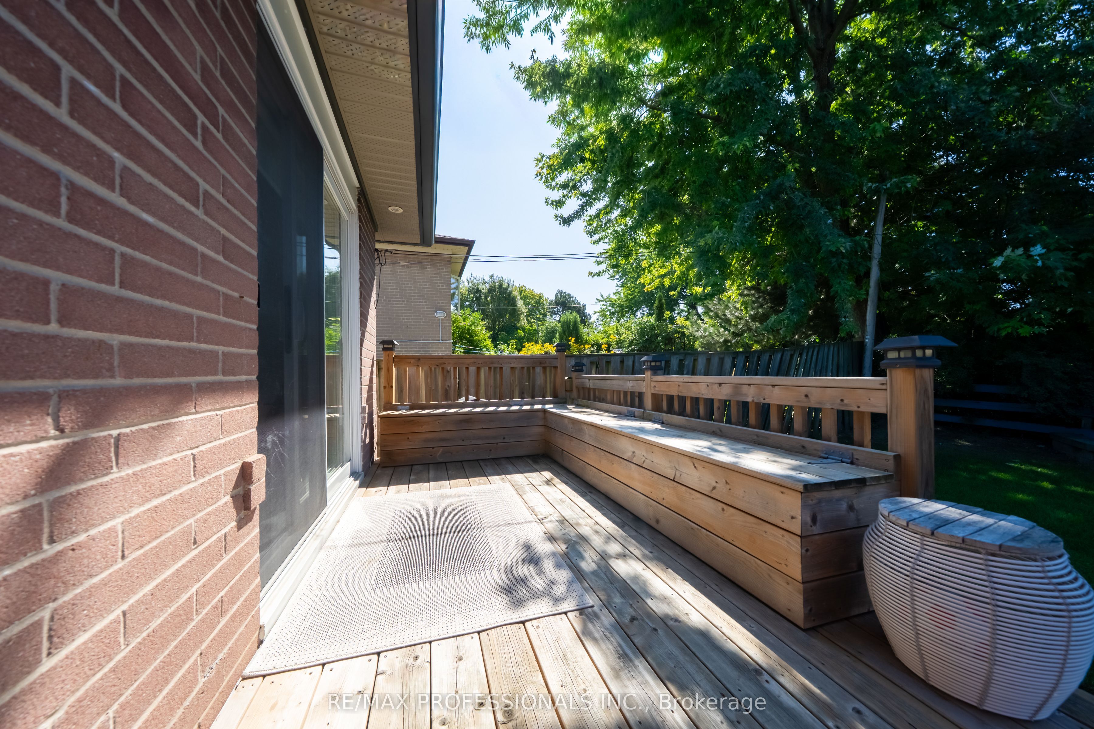 103 West Deane Park Drive Property Photo 43