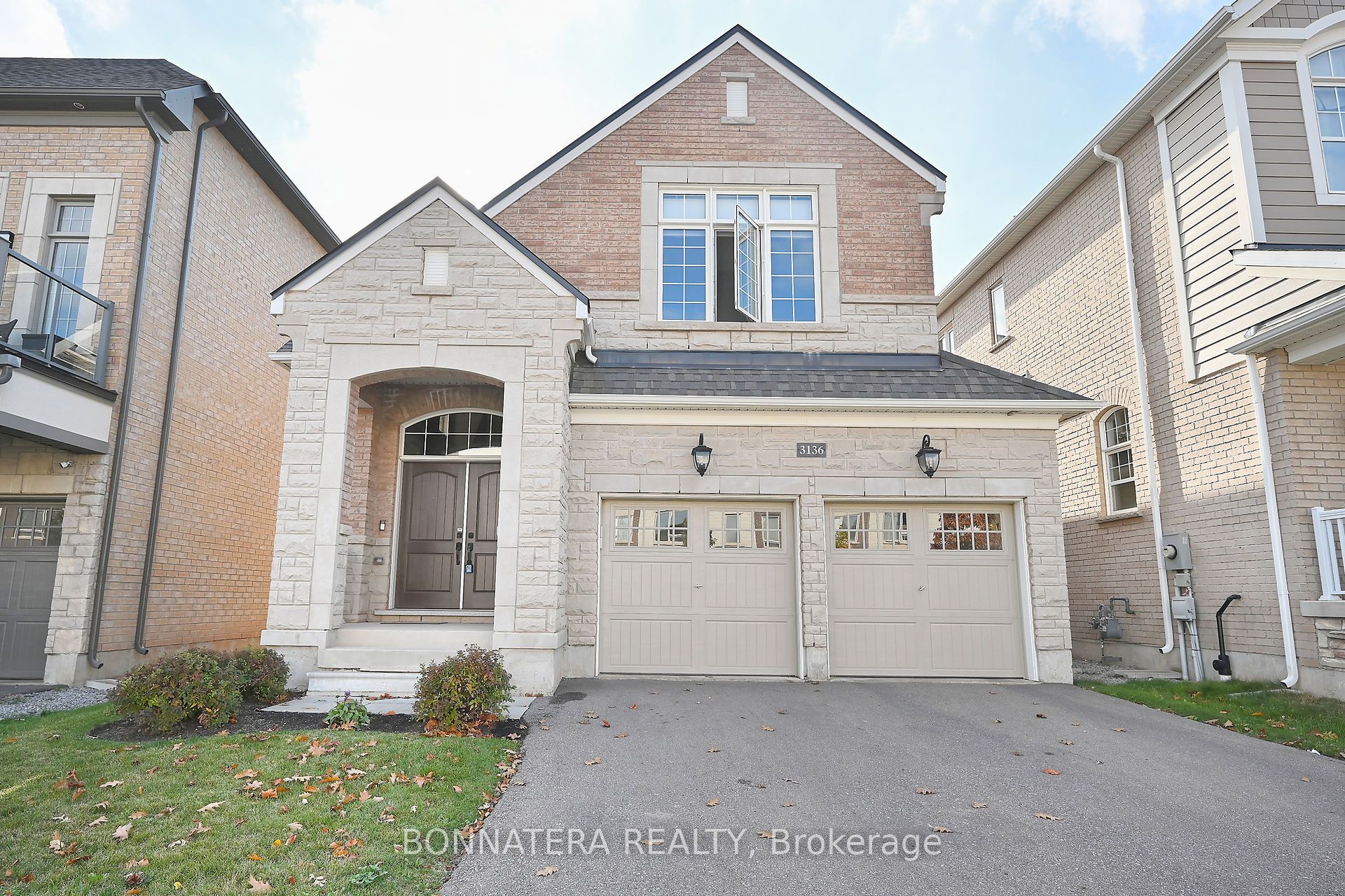 3136 Ernest Appelbe Boulevard Property Photo 1