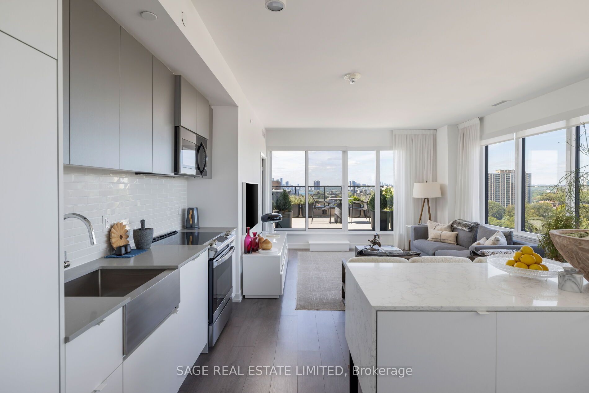 270 Dufferin Street 1214 Property Photo 1