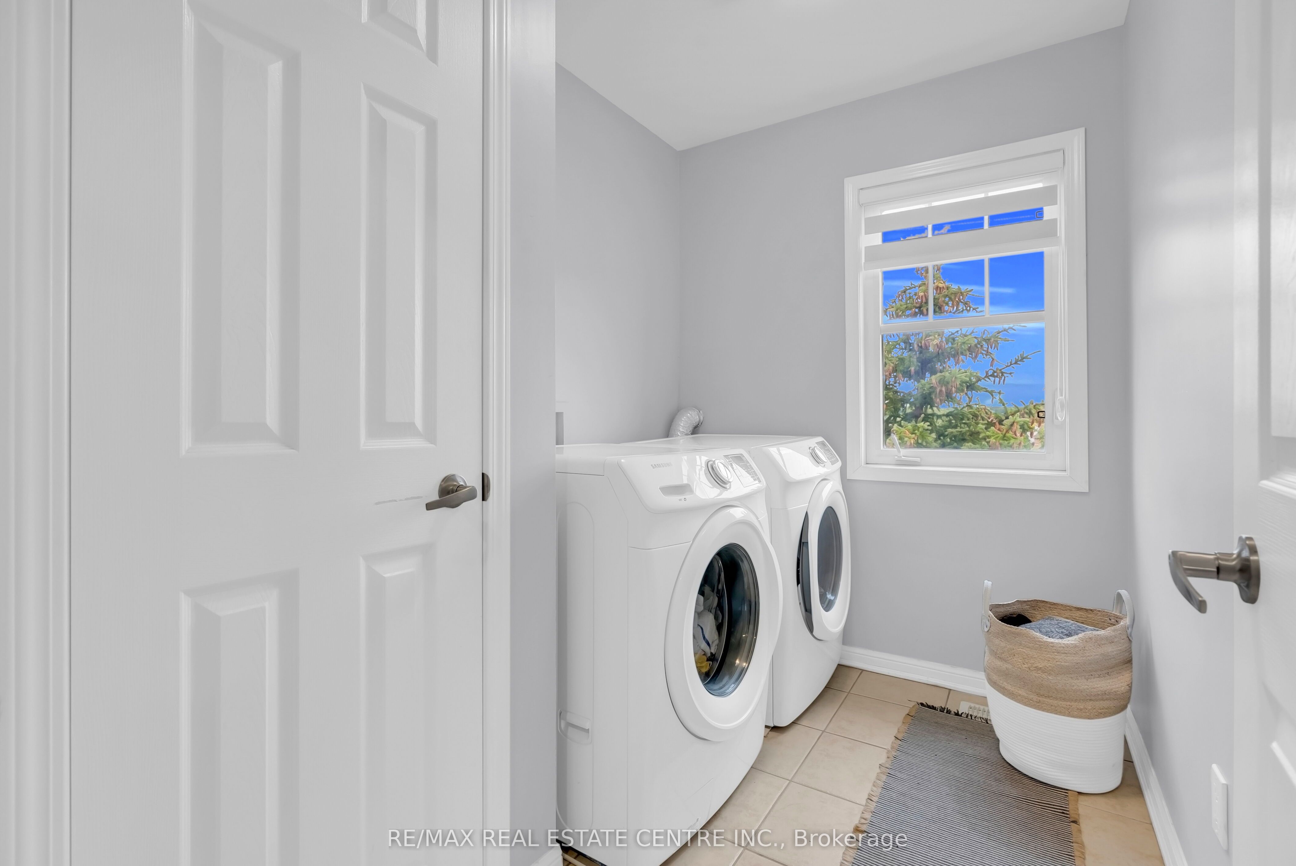 2435 Coho Way N Property Photo 29