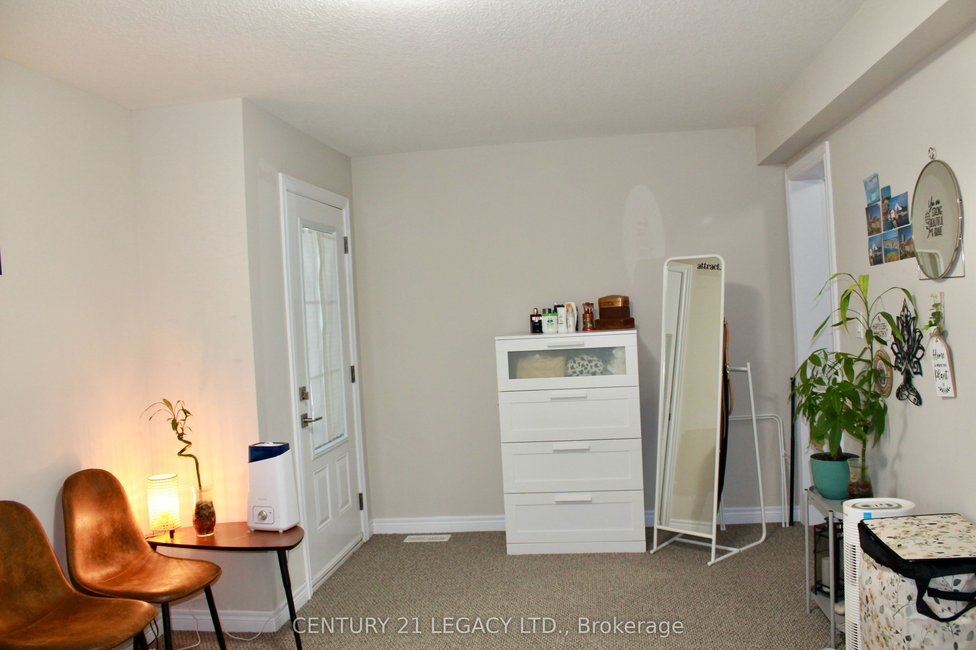 445 Ontario Street E 54 Property Photo 15