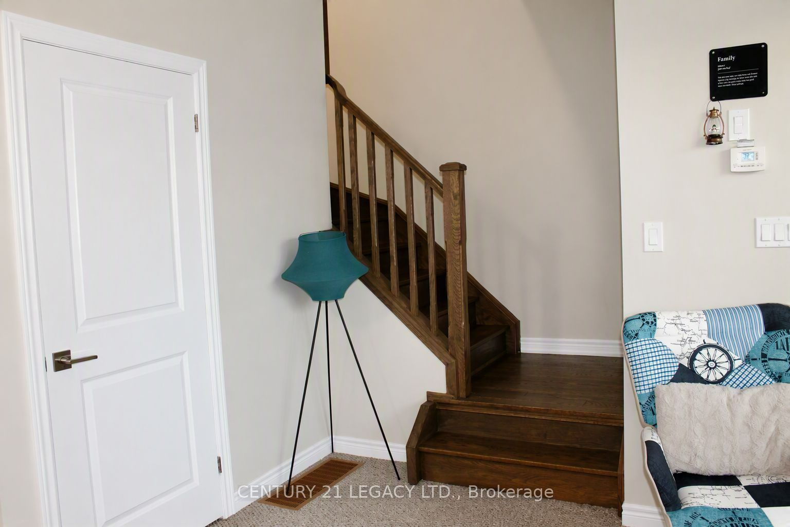 445 Ontario Street E 54 Property Photo 24