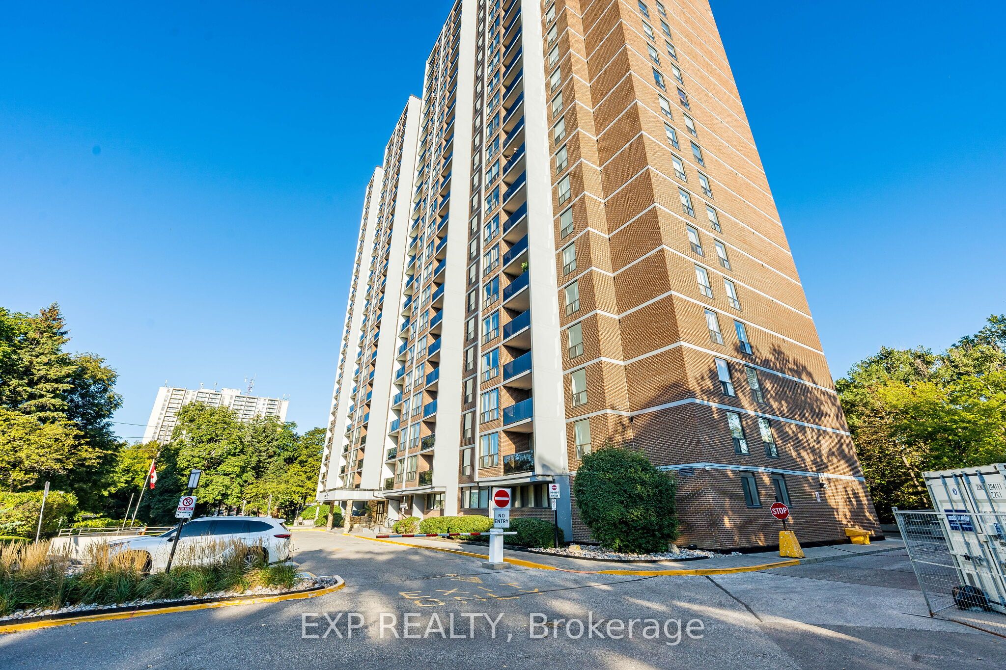 85 Emmett Avenue 2412 Property Photo 1