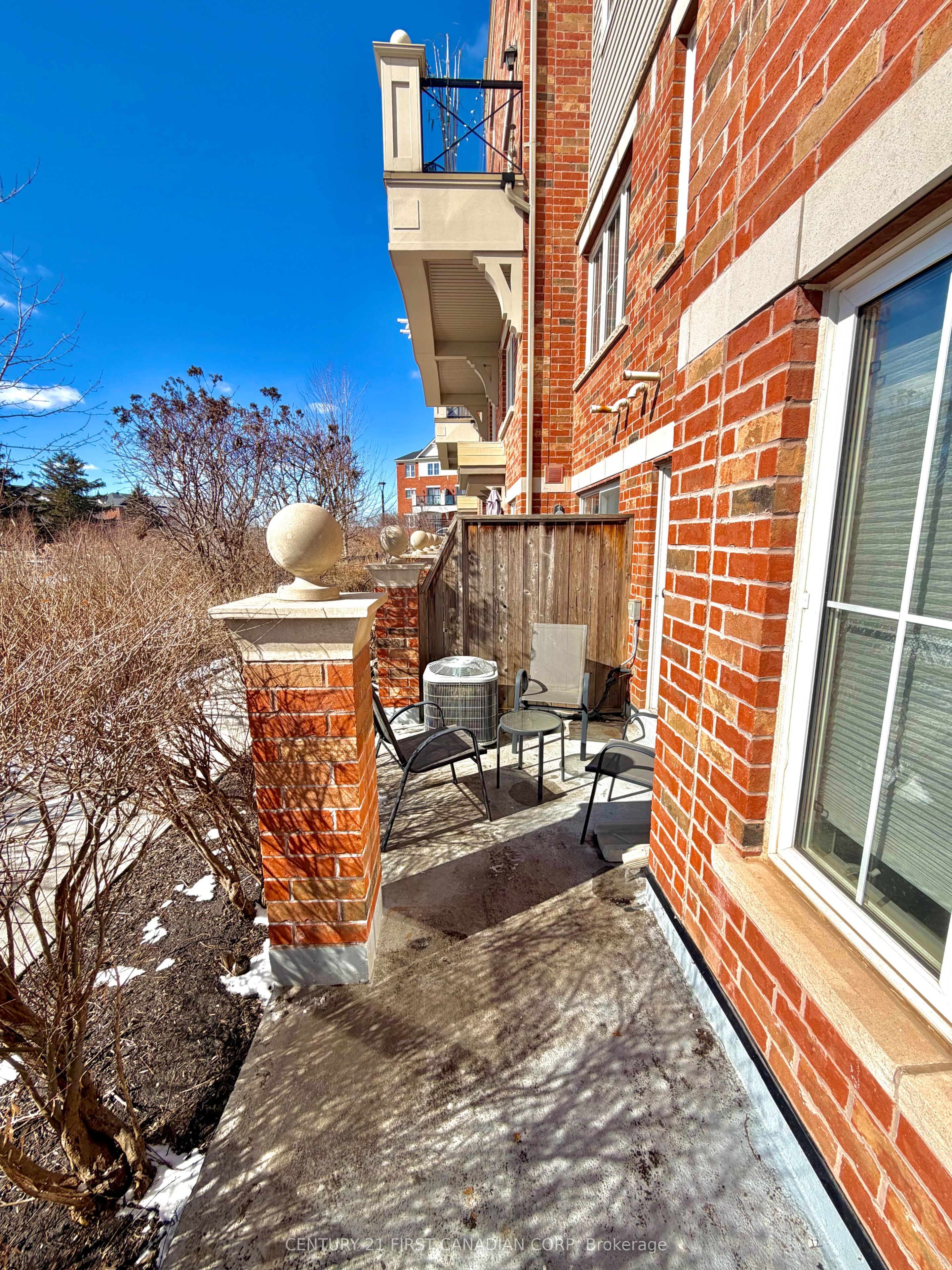 35 Hays Boulevard 2 Property Photo 20
