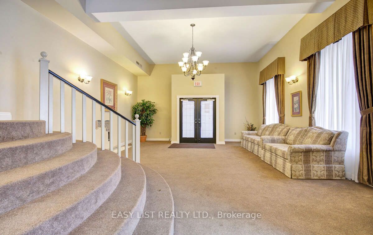 1812 Eglinton Avenue W 1 Property Photo 9