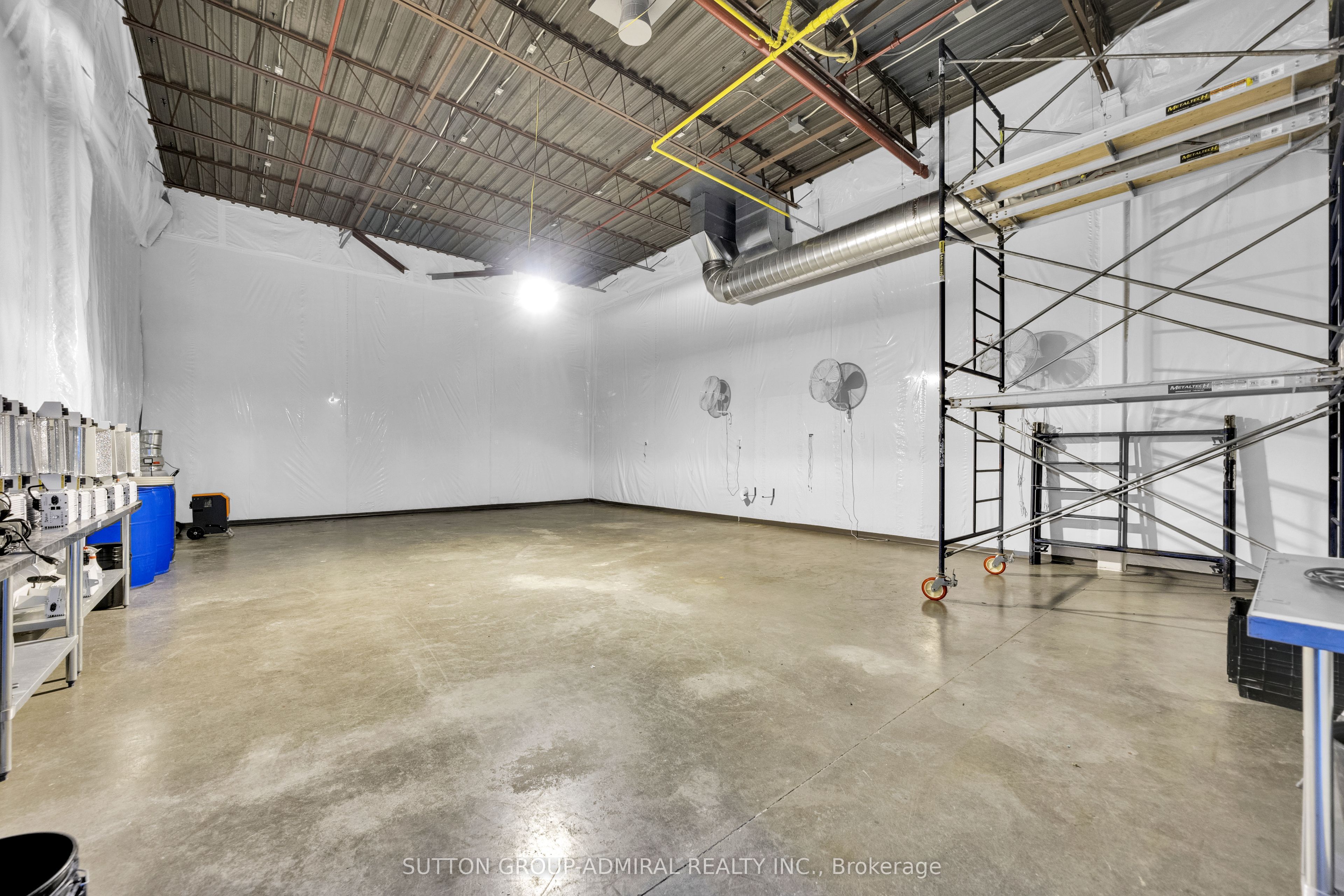 70 Vanley Crescent 3 Property Photo 22