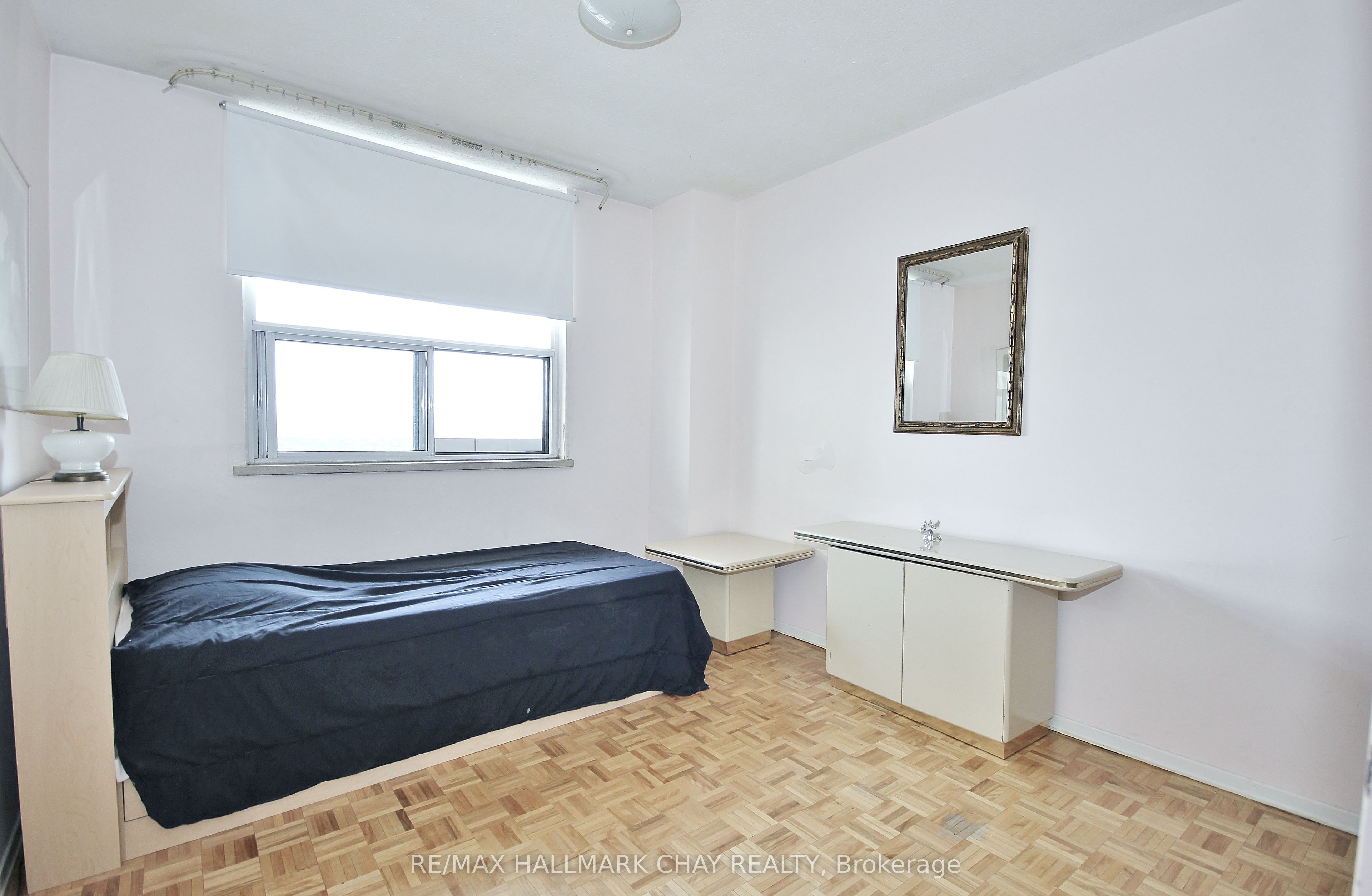 1455 Lawrence Avenue W 1707 Property Photo 14