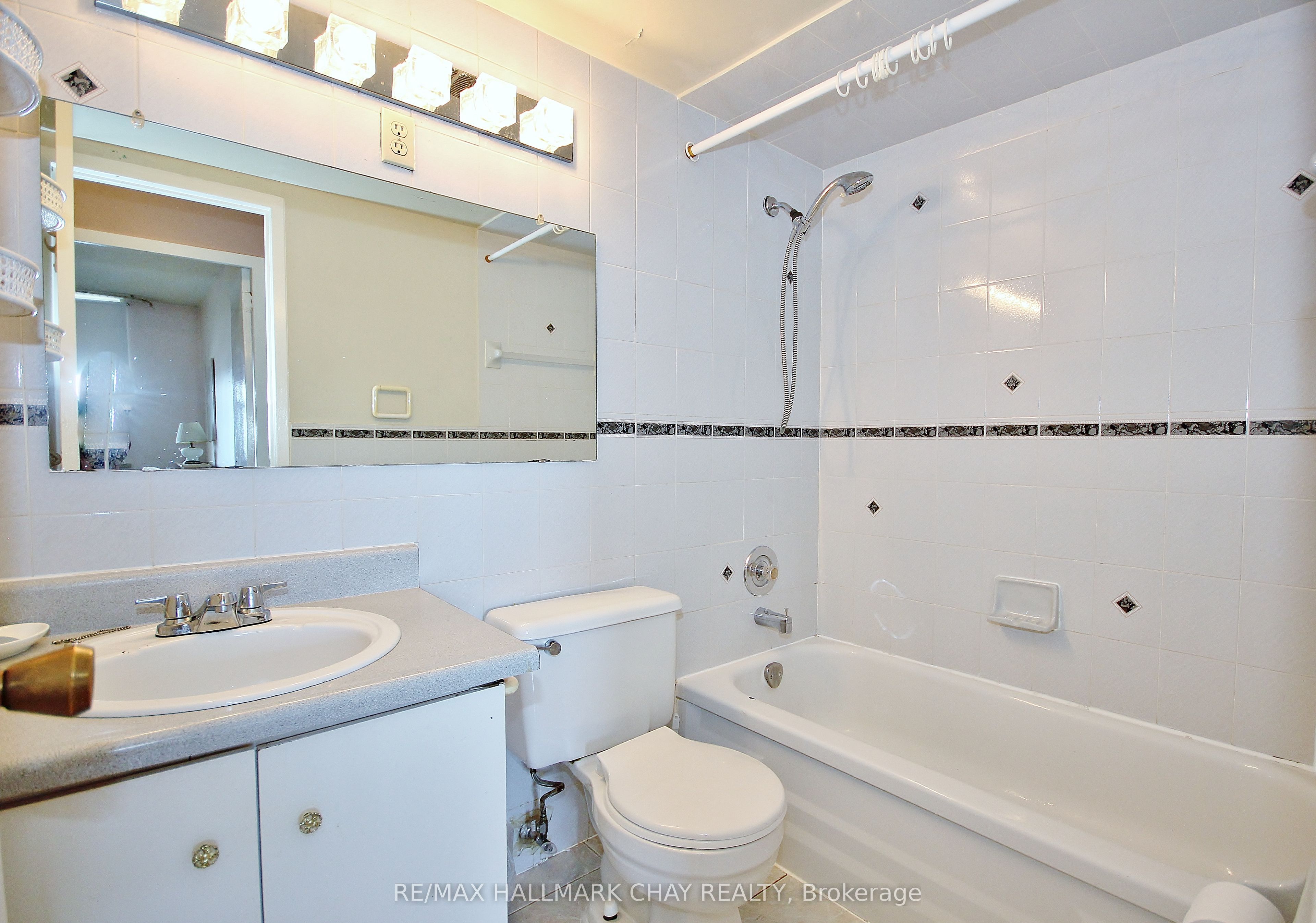 1455 Lawrence Avenue W 1707 Property Photo 15
