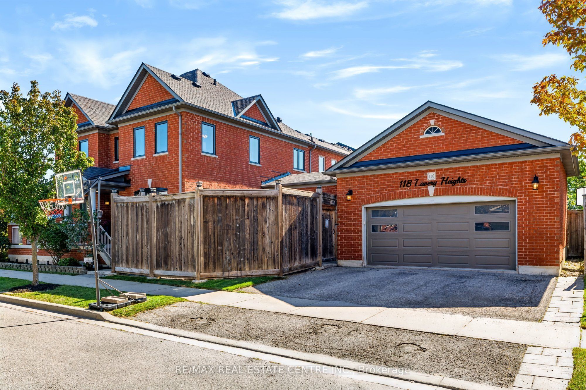 118 Lavery Heights Property Photo 4