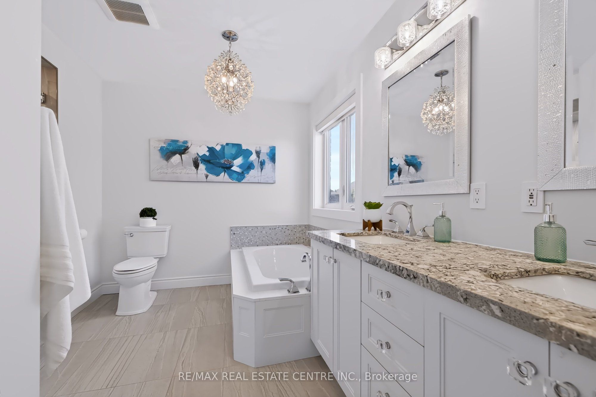 118 Lavery Heights Property Photo 32