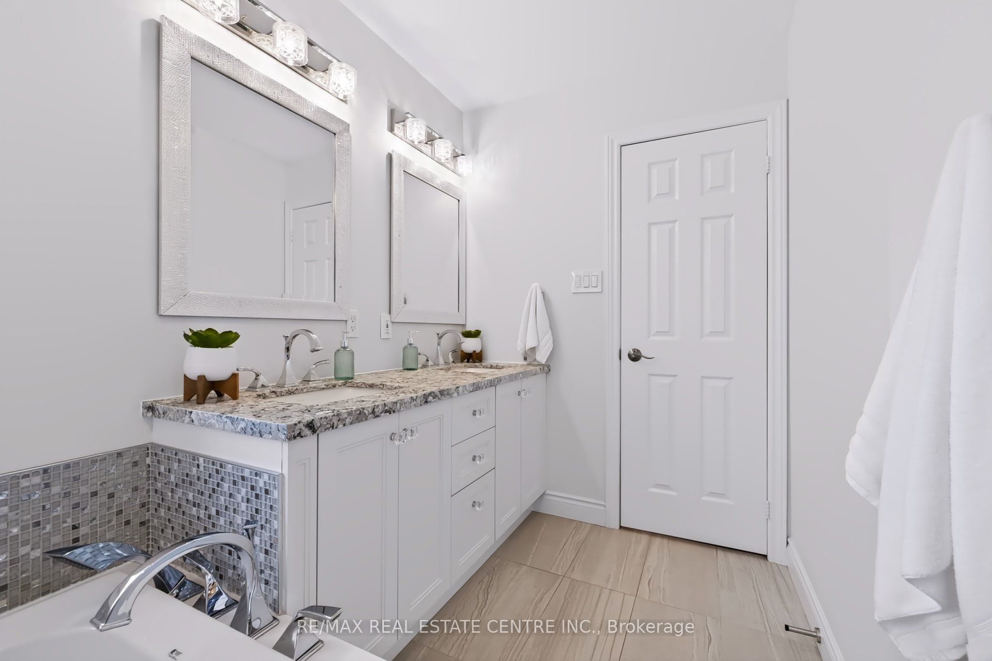 118 Lavery Heights Property Photo 34
