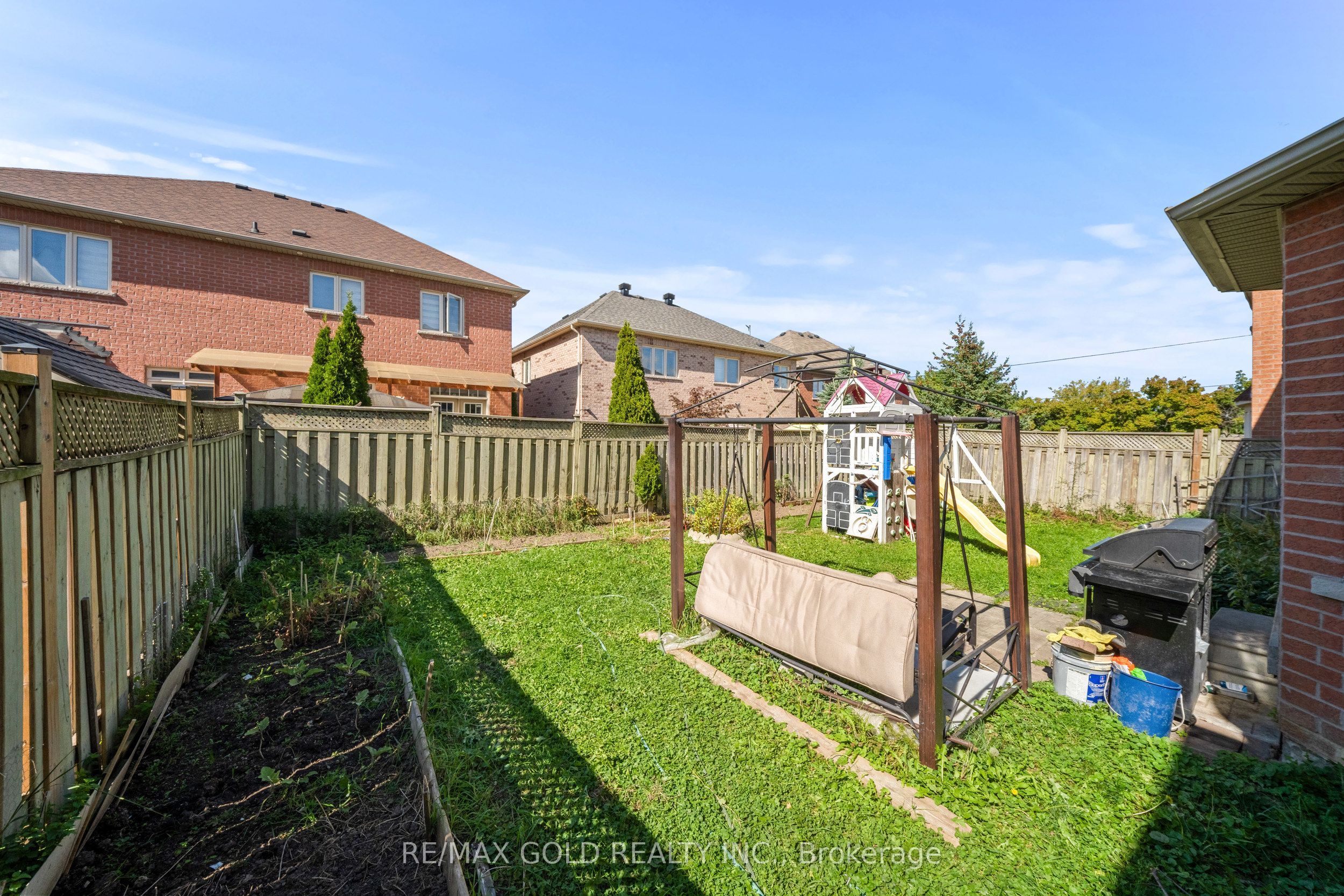 4 Australia Drive Property Photo 42
