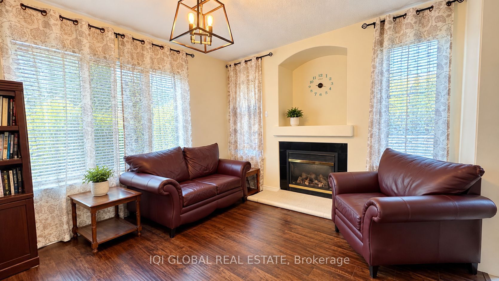 3088 Portree Crescent Property Photo 5