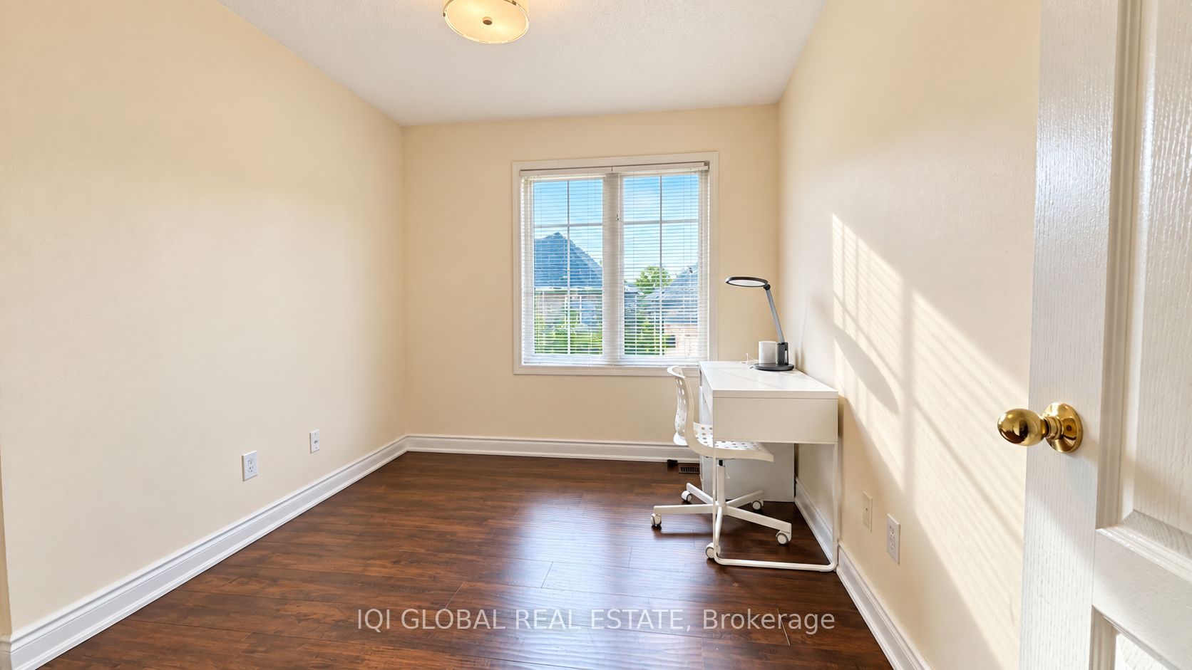 3088 Portree Crescent Property Photo 8