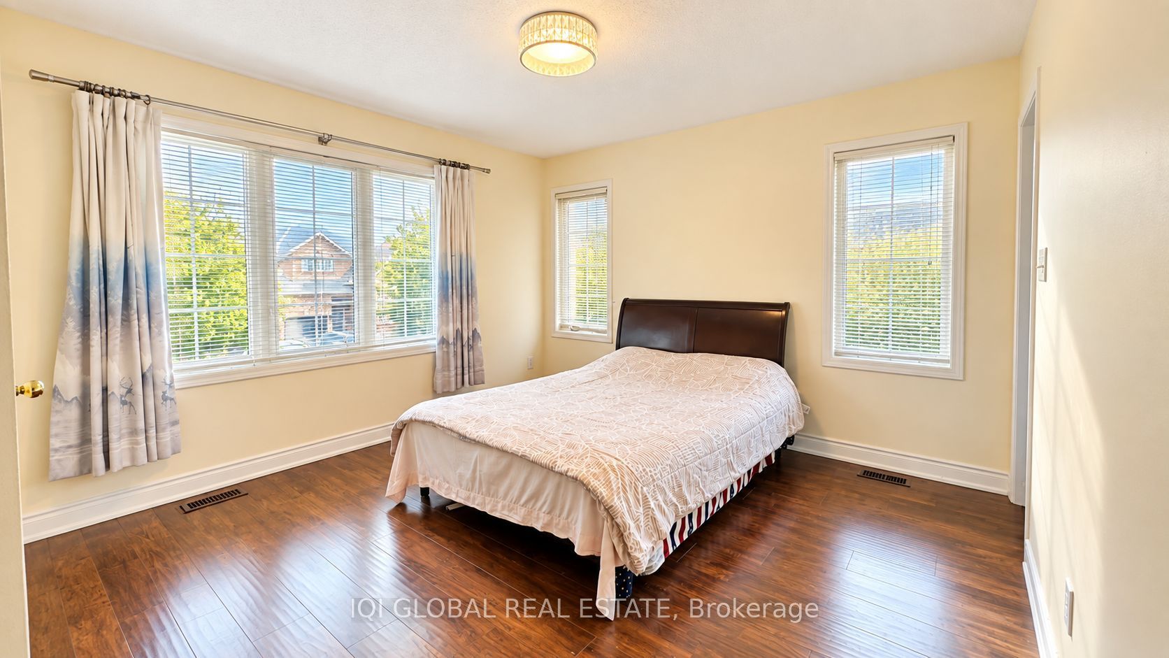 3088 Portree Crescent Property Photo 9